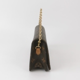 Louis Vuitton(LV) Lily Wallet on Chain Monogram Canvas — thumbnail 4