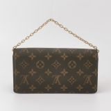 Louis Vuitton(LV) Lily Wallet on Chain Monogram Canvas — thumbnail 5