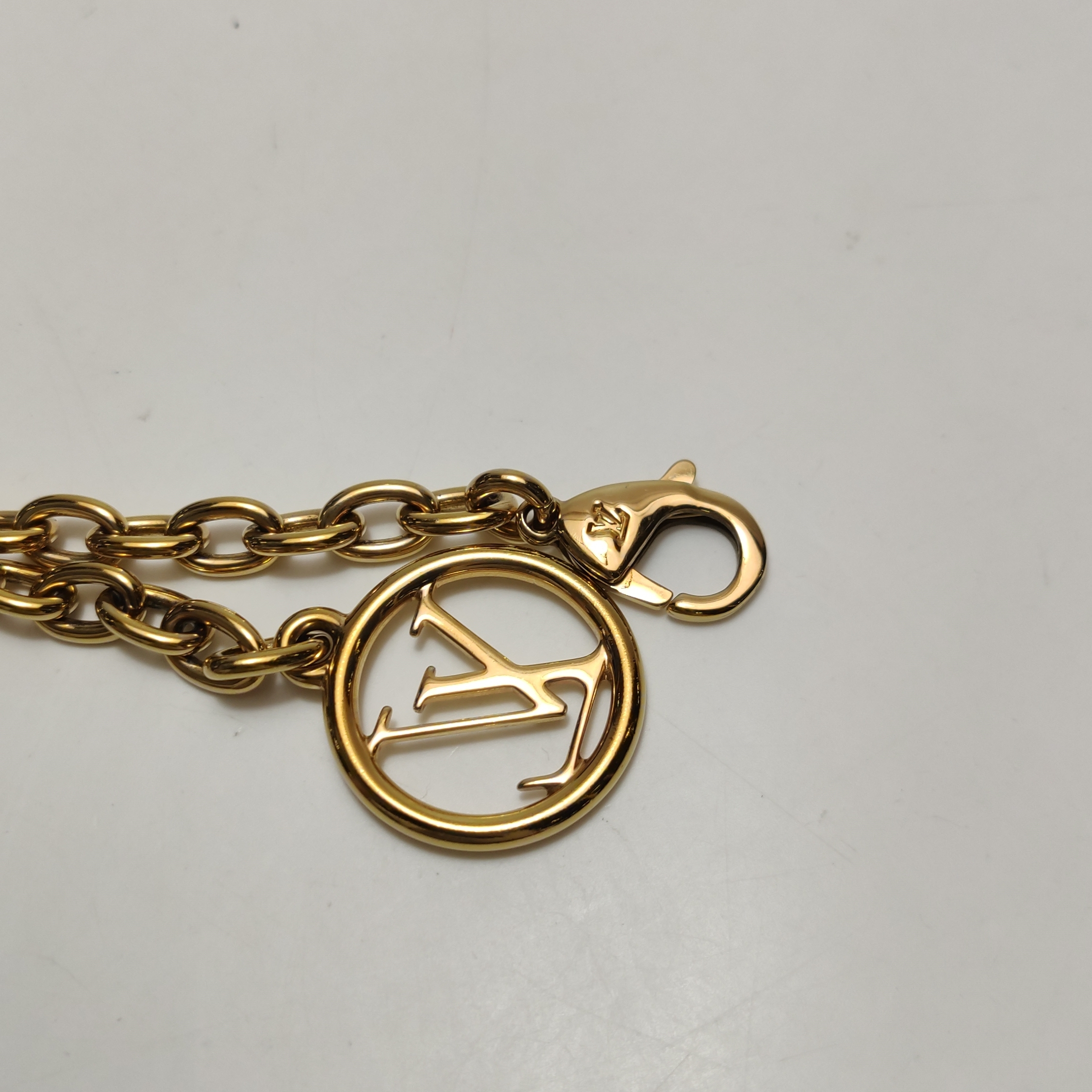 Louis Vuitton(LV) Lily Wallet on Chain Monogram Canvas — photo 13 of 13