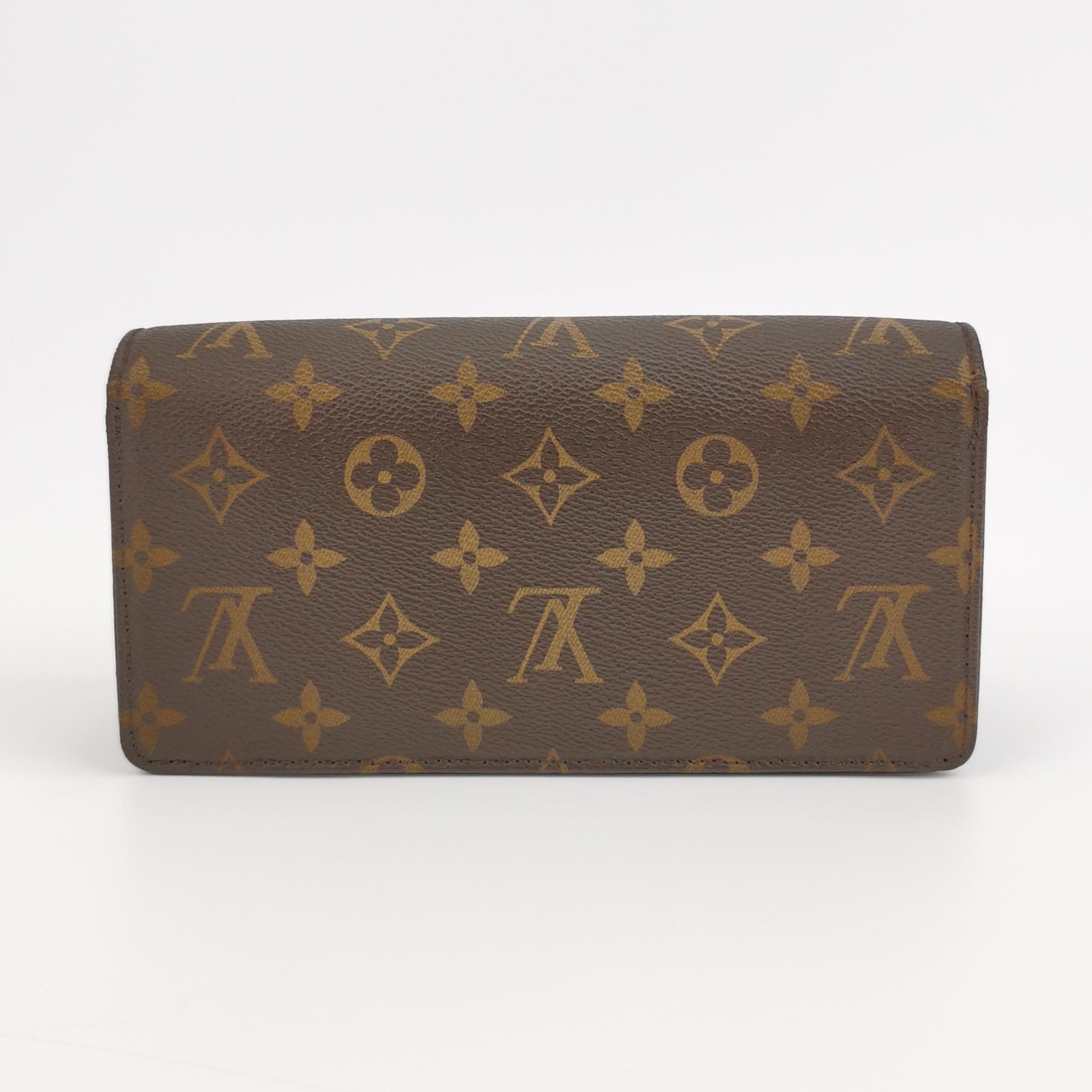 Louis Vuitton(LV) Lily Wallet on Chain Monogram Canvas — photo 5 of 15