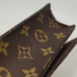 Louis Vuitton(LV) Lily Wallet on Chain Monogram Canvas — thumbnail 11