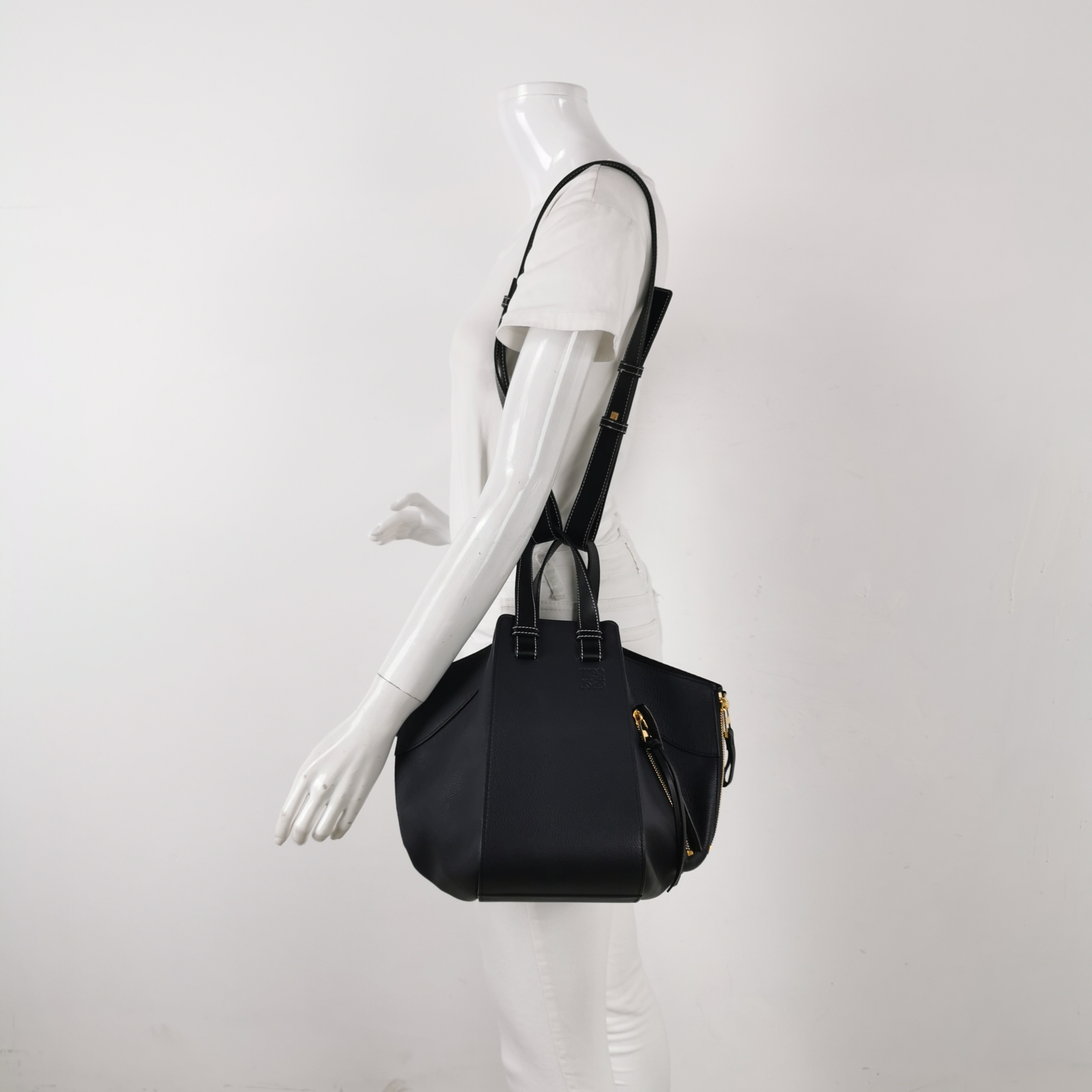Loewe Hammock Bag Leather Small — alternate view