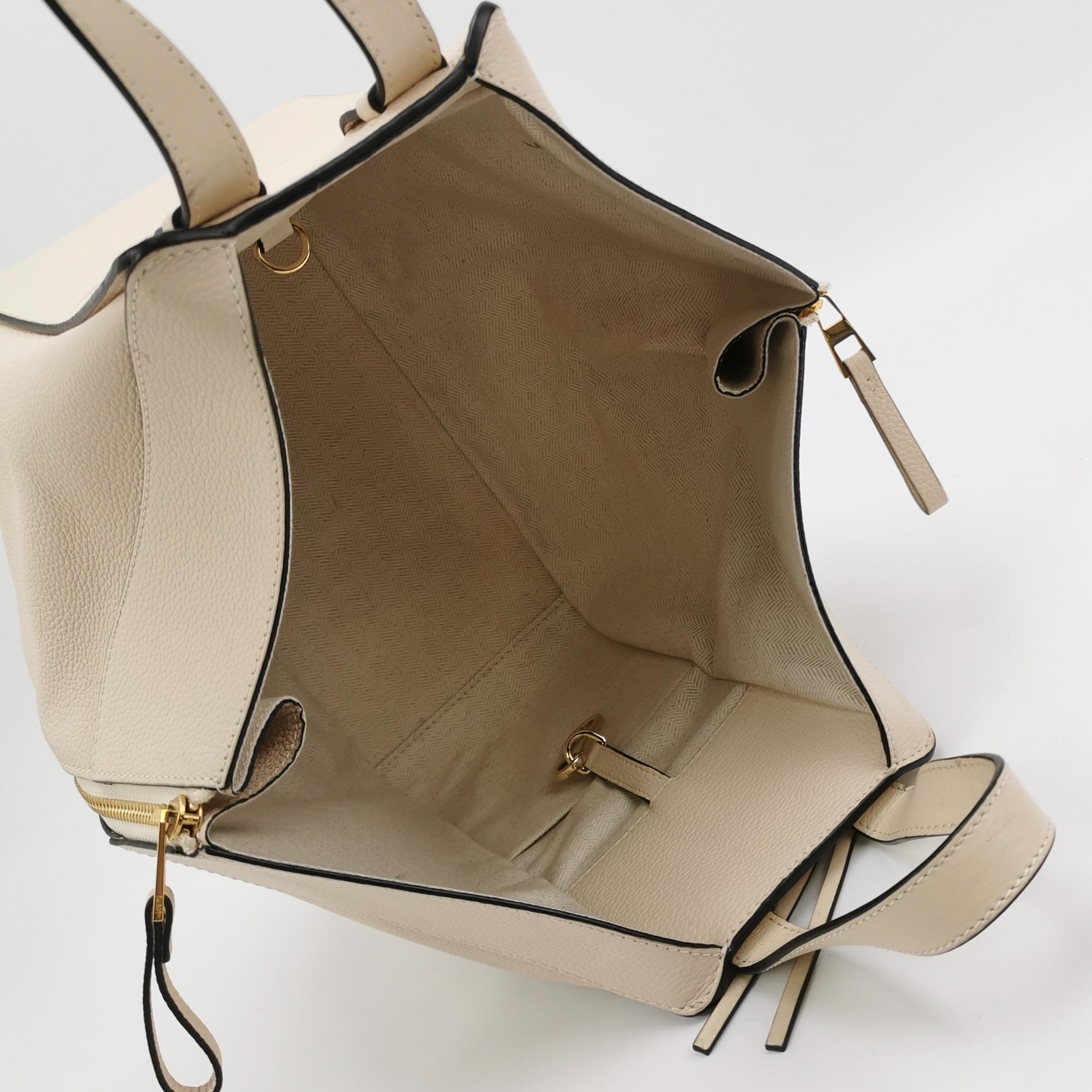 Loewe Hammock Bag Leather Small — photo 8 of 15