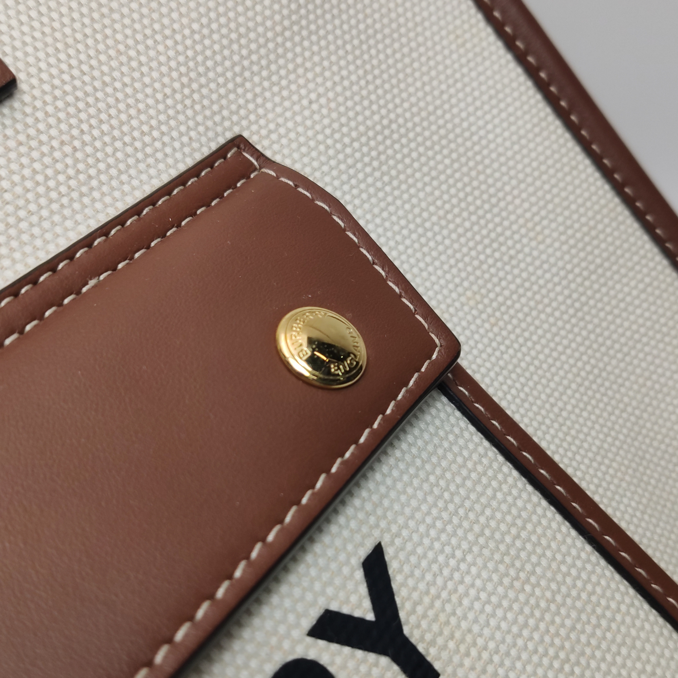 Burberry Freya Shopping Tote Canvas with Leather Small — photo 8 of 12