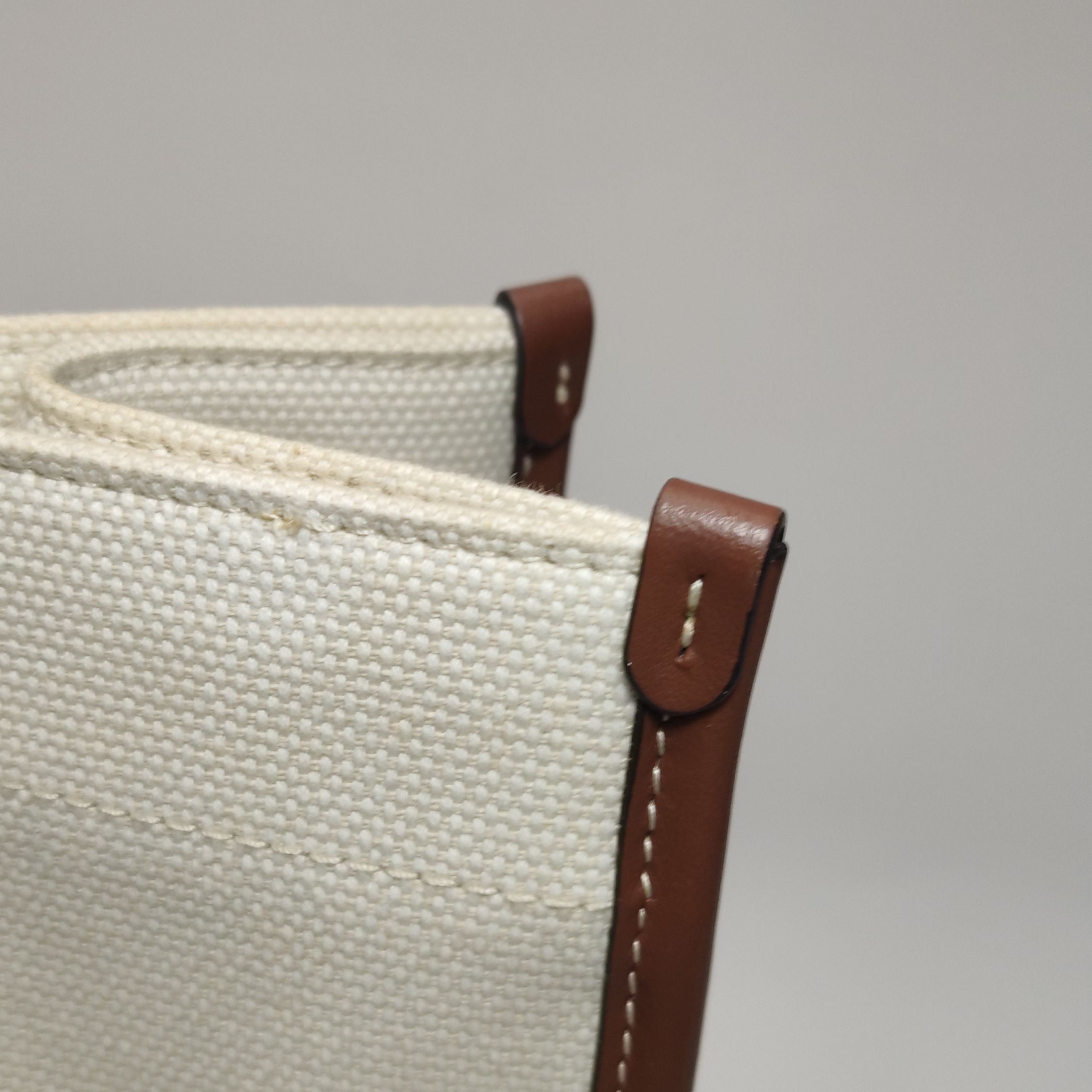 Burberry Freya Shopping Tote Canvas with Leather Small — photo 10 of 12