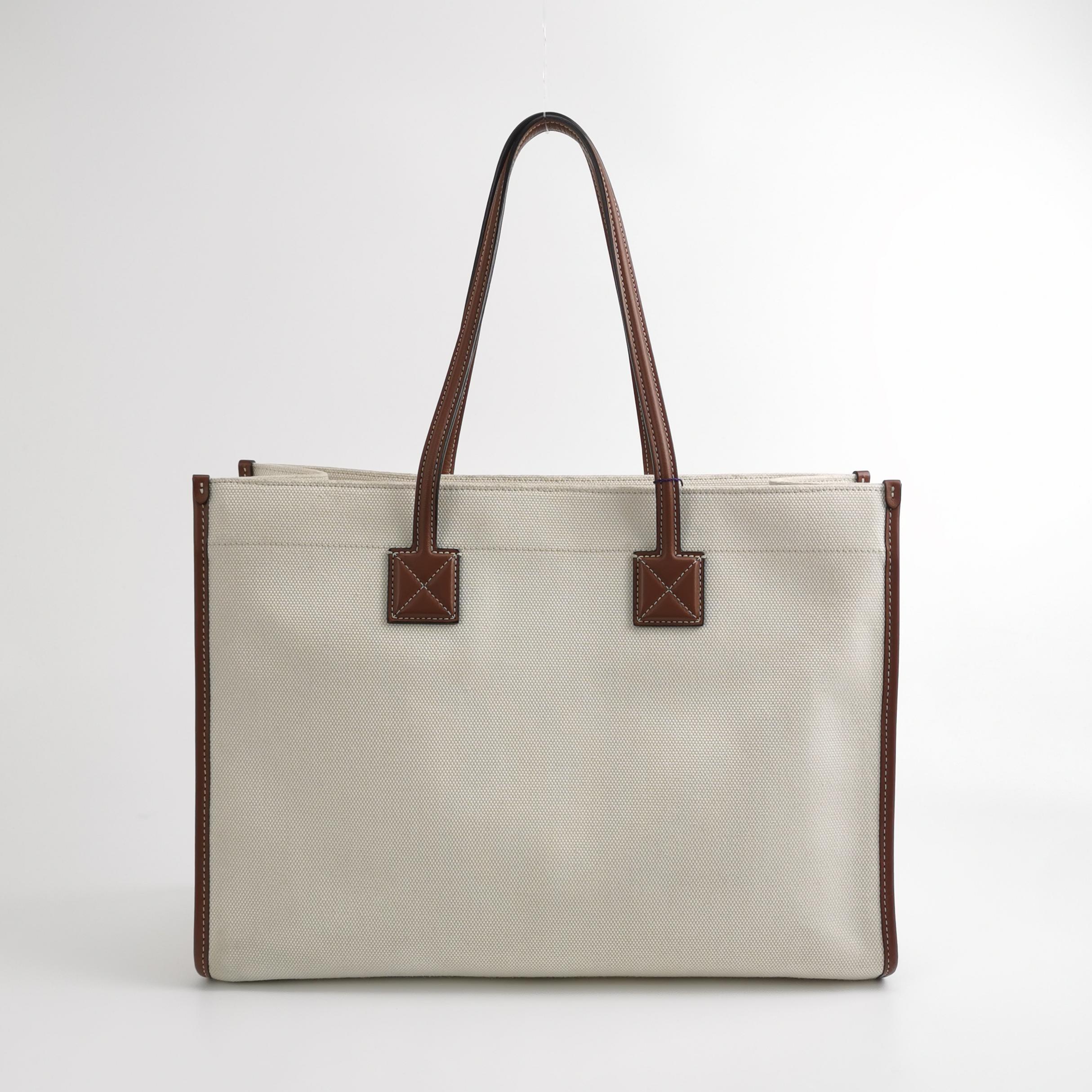 Burberry Freya Shopping Tote Canvas with Leather Medium — photo 5 of 13