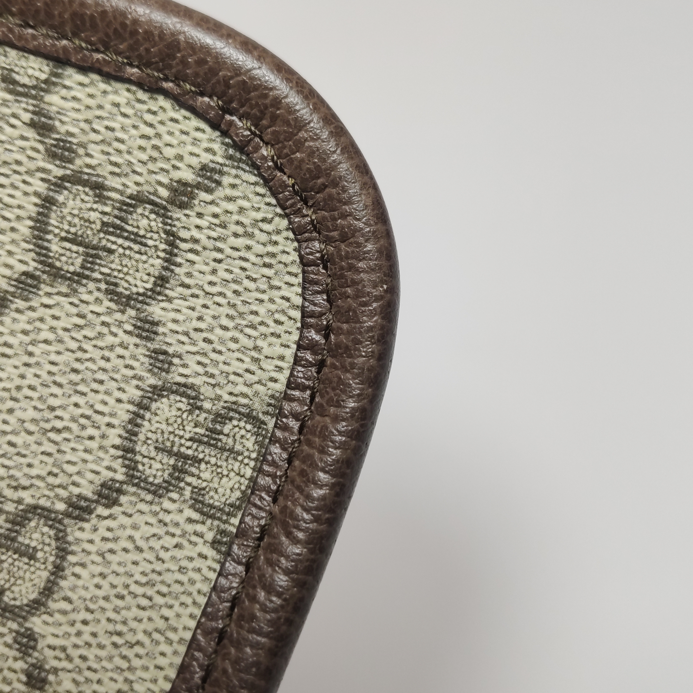 Gucci Neo Vintage Flap Belt Bag GG Coated Canvas — photo 10 of 10
