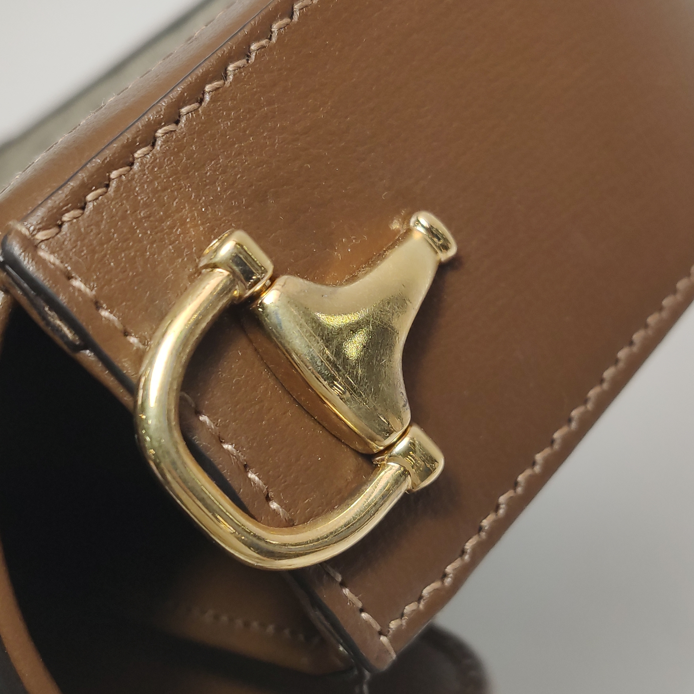 Gucci Horsebit 1955 Shoulder Bag GG Coated Canvas with Leather East West — photo 11 of 15