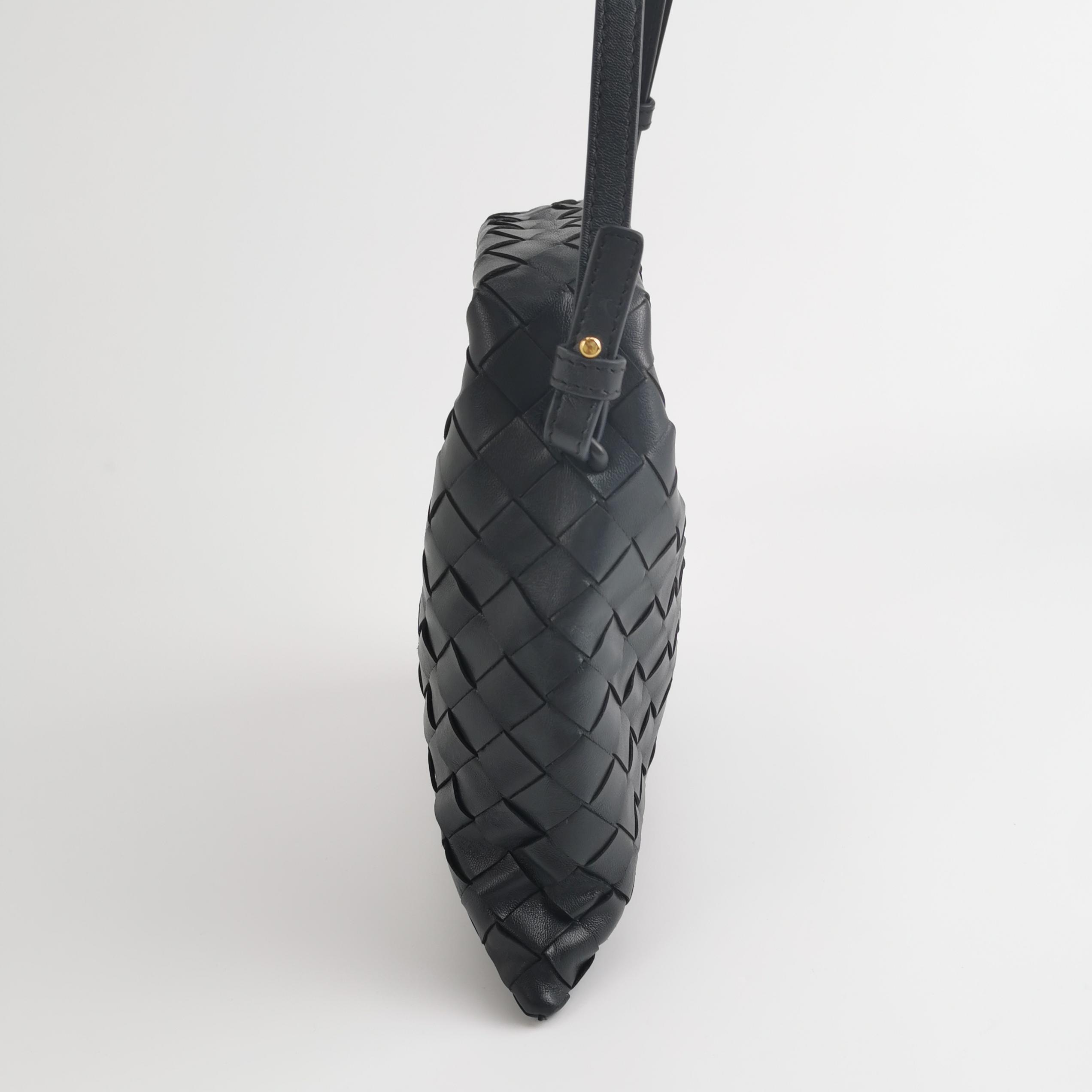 Bottega Veneta Hop Hobo Intrecciato Leather Mini — photo 3 of 12
