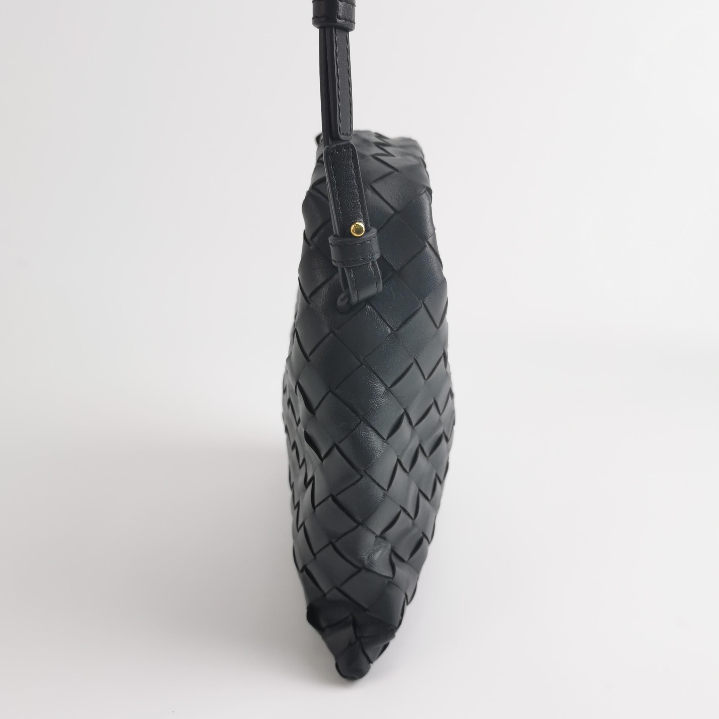 Bottega Veneta Hop Hobo Intrecciato Leather Mini — photo 5 of 12