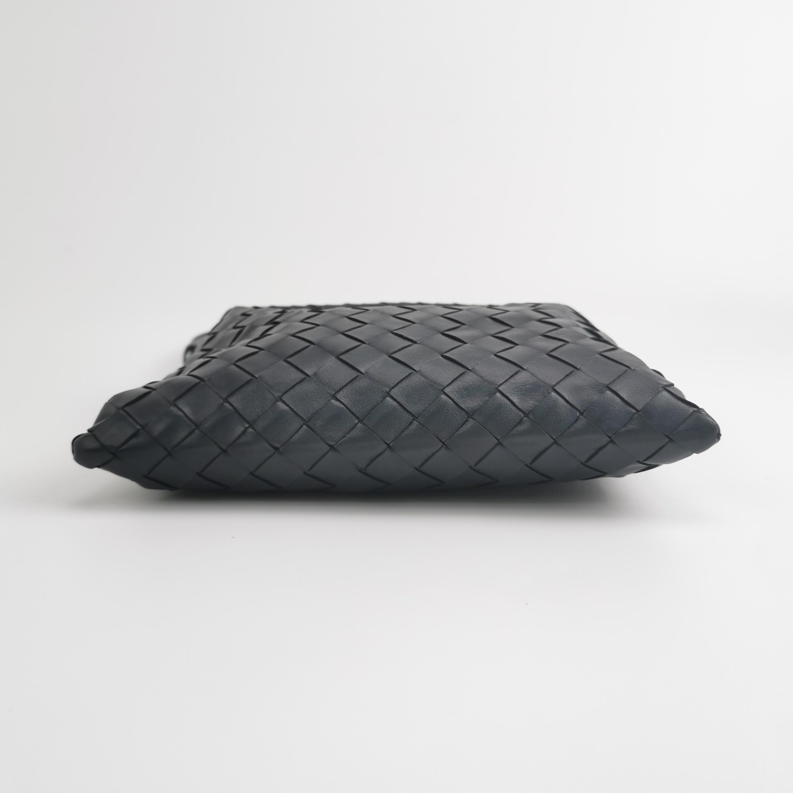Bottega Veneta Hop Hobo Intrecciato Leather Mini — photo 6 of 12