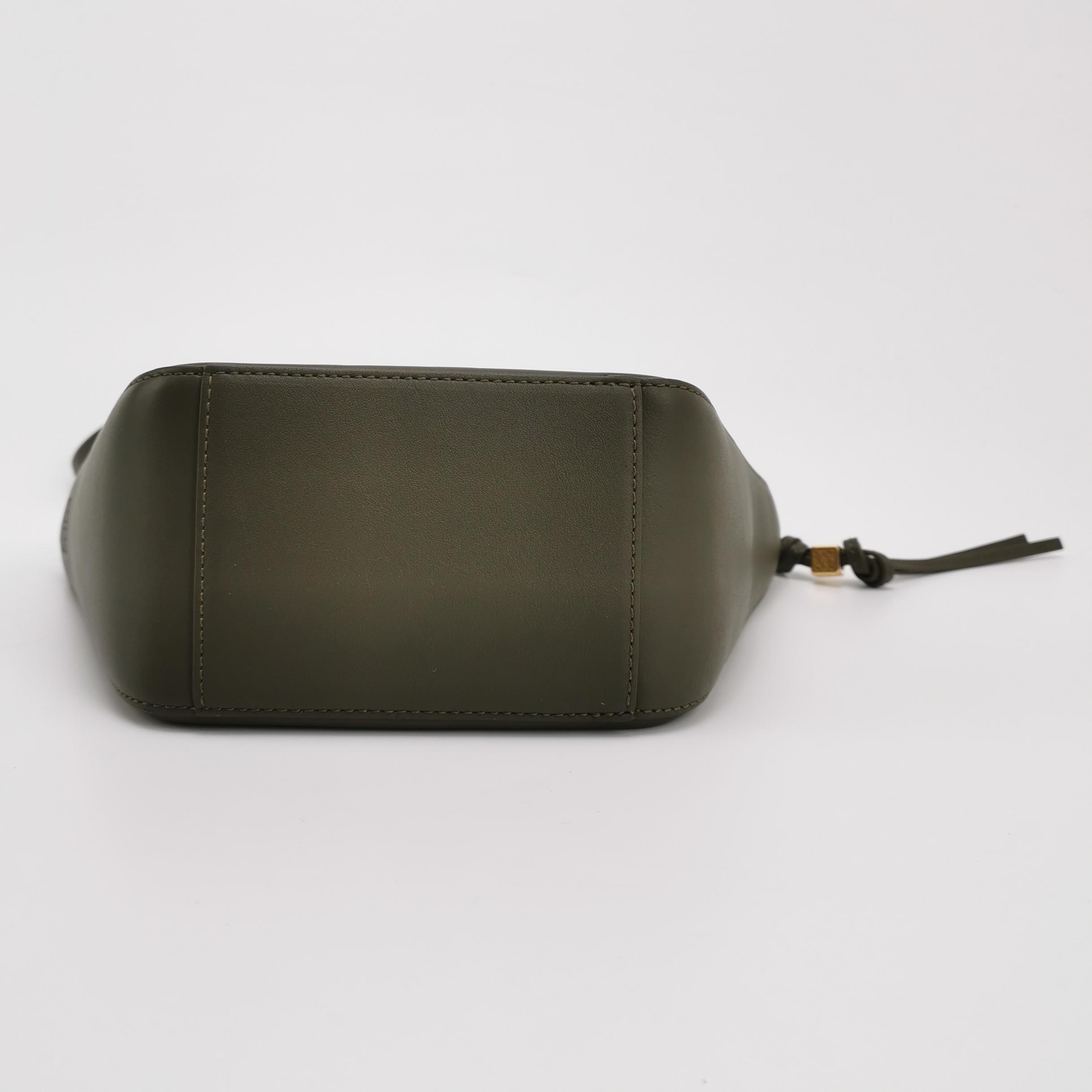 Loewe Hammock Hobo Leather Mini — photo 6 of 12