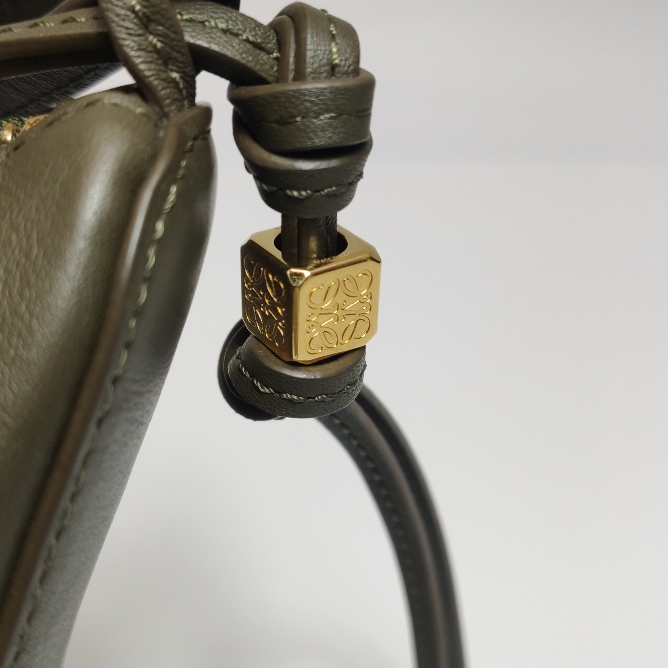 Loewe Hammock Hobo Leather Mini — photo 12 of 12