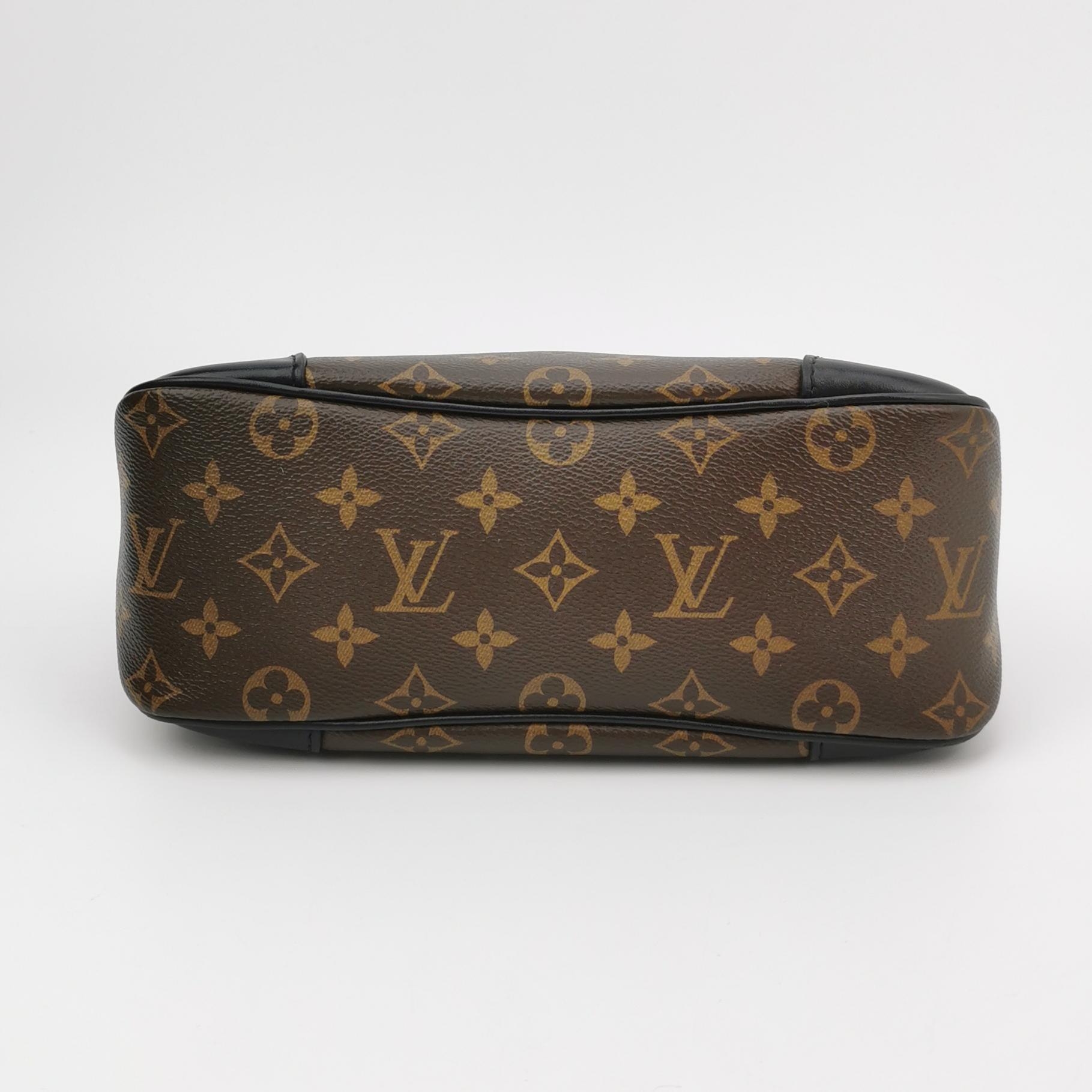 Louis Vuitton(LV) Boulogne NM Handbag Monogram Canvas — photo 6 of 14
