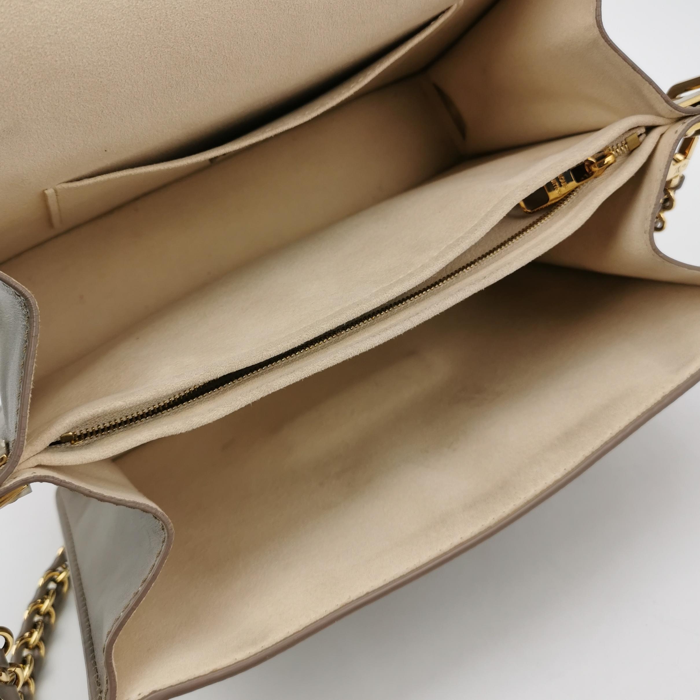 Louis Vuitton(LV) Dauphine Shoulder Bag Epi Leather Medium — photo 7 of 15