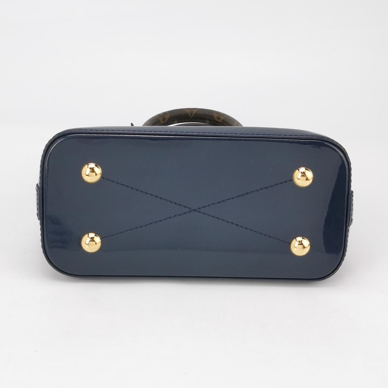 Louis Vuitton(LV) Alma Handbag Vernis with Monogram Canvas BB — photo 6 of 14