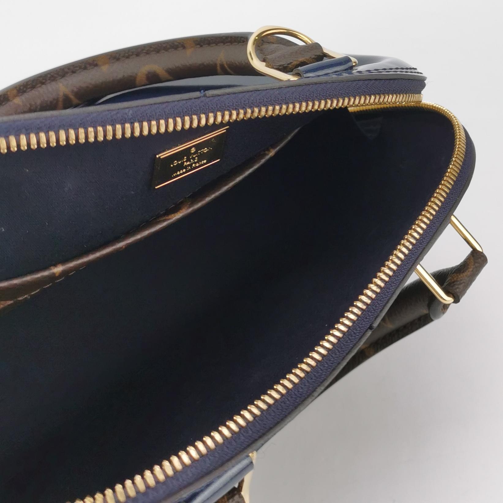 Louis Vuitton(LV) Alma Handbag Vernis with Monogram Canvas BB — photo 7 of 14