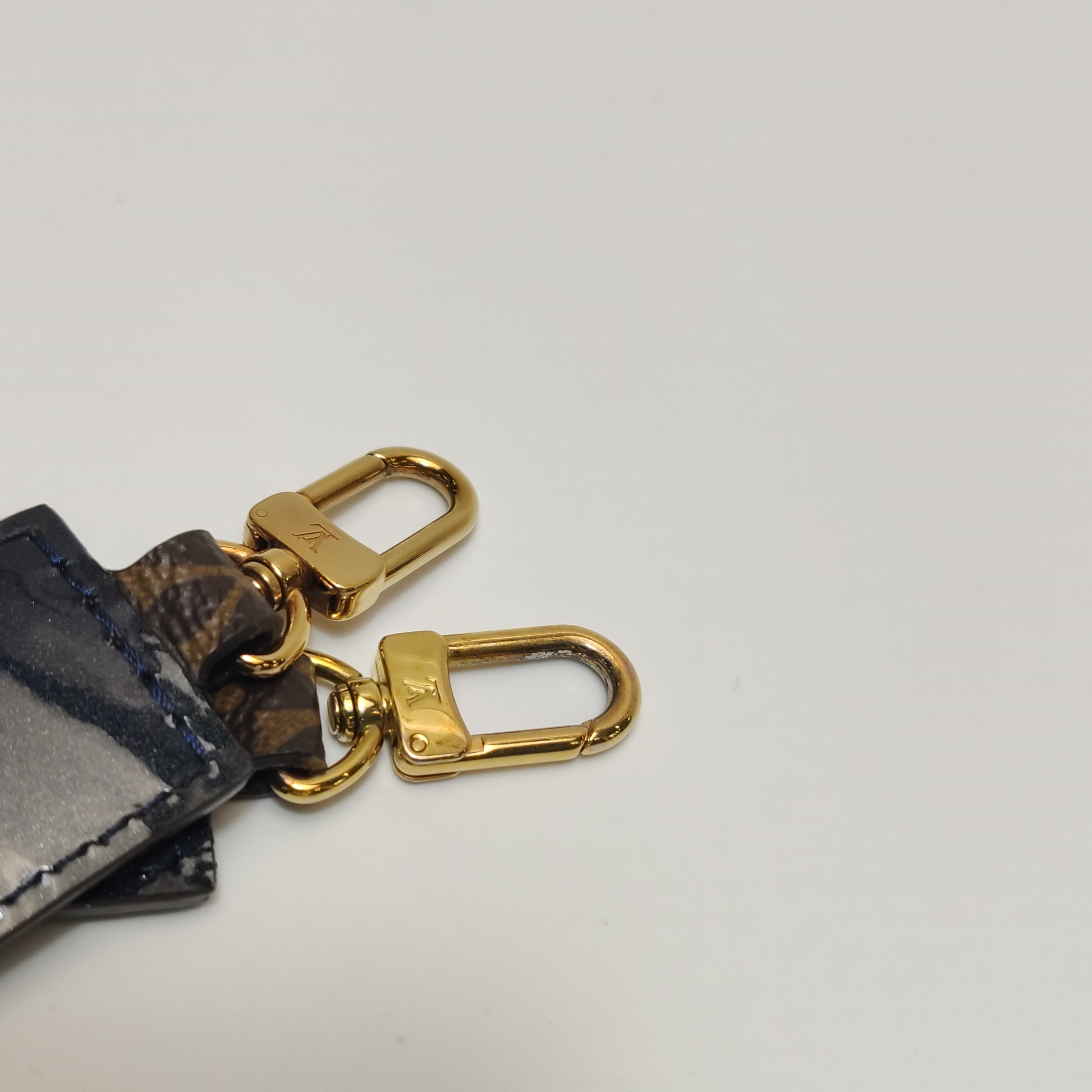 Louis Vuitton(LV) Alma Handbag Vernis with Monogram Canvas BB — photo 14 of 14