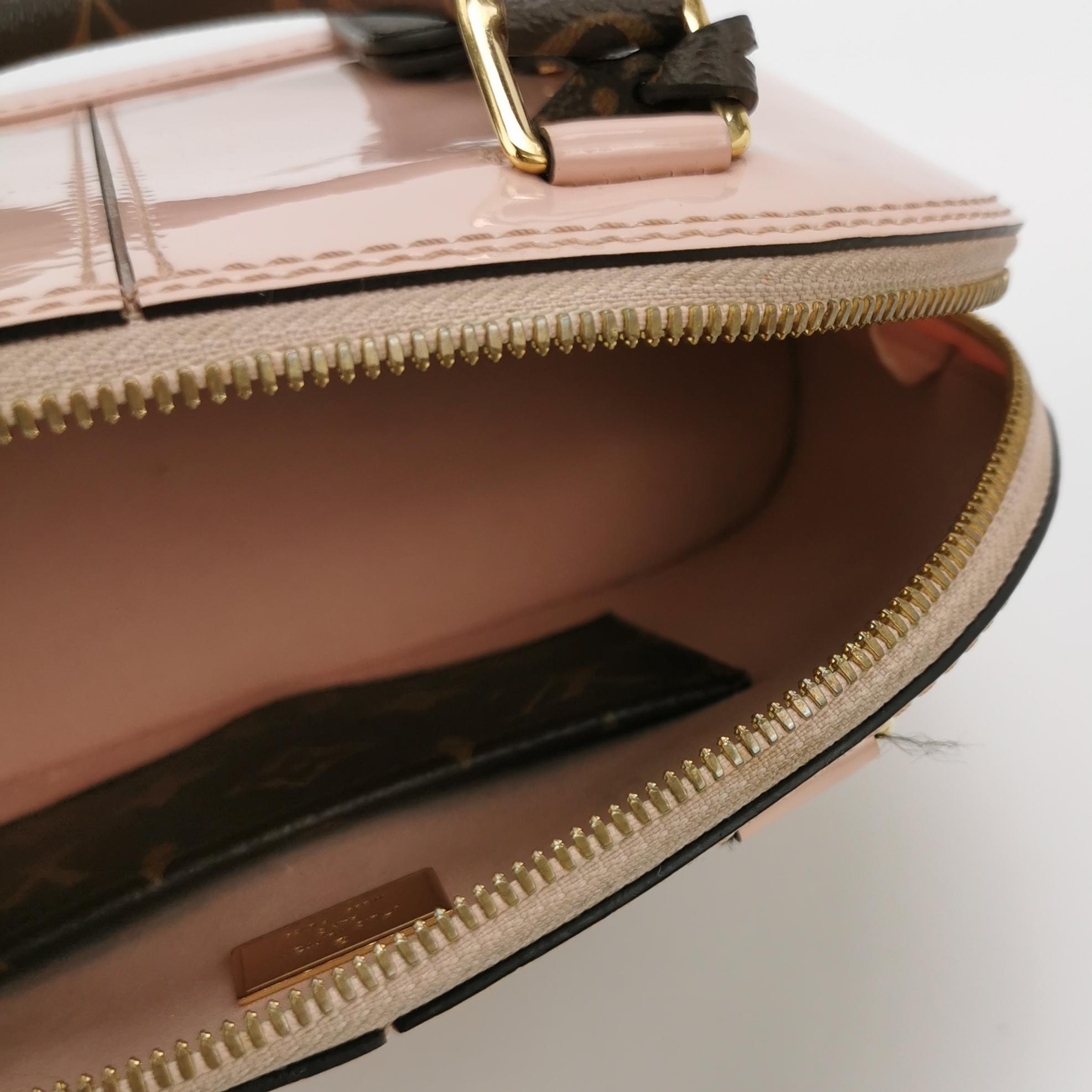 Louis Vuitton(LV) Alma Handbag Vernis with Monogram Canvas BB — photo 8 of 18