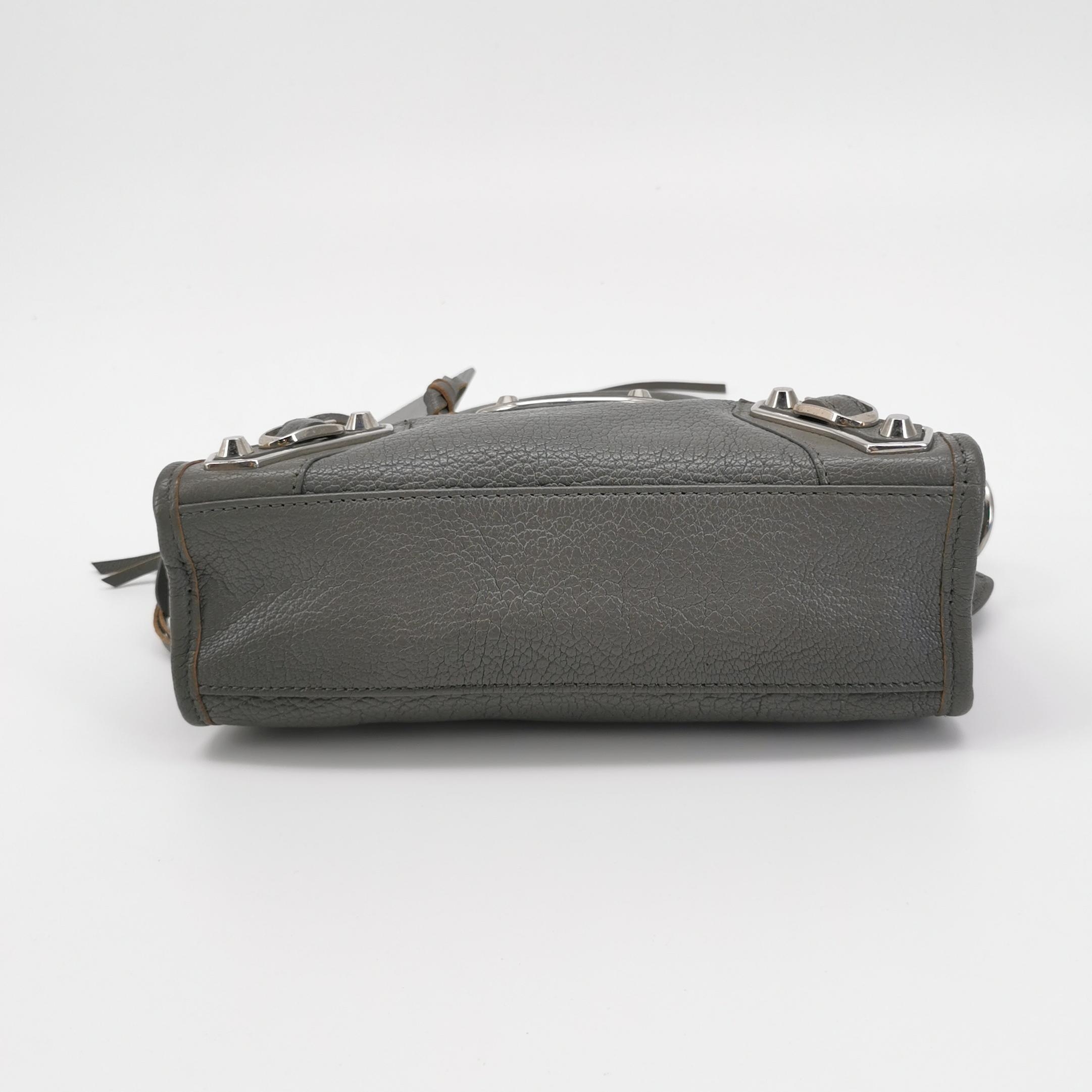 Balenciaga Neo Classic City Bag Leather Mini — photo 6 of 17