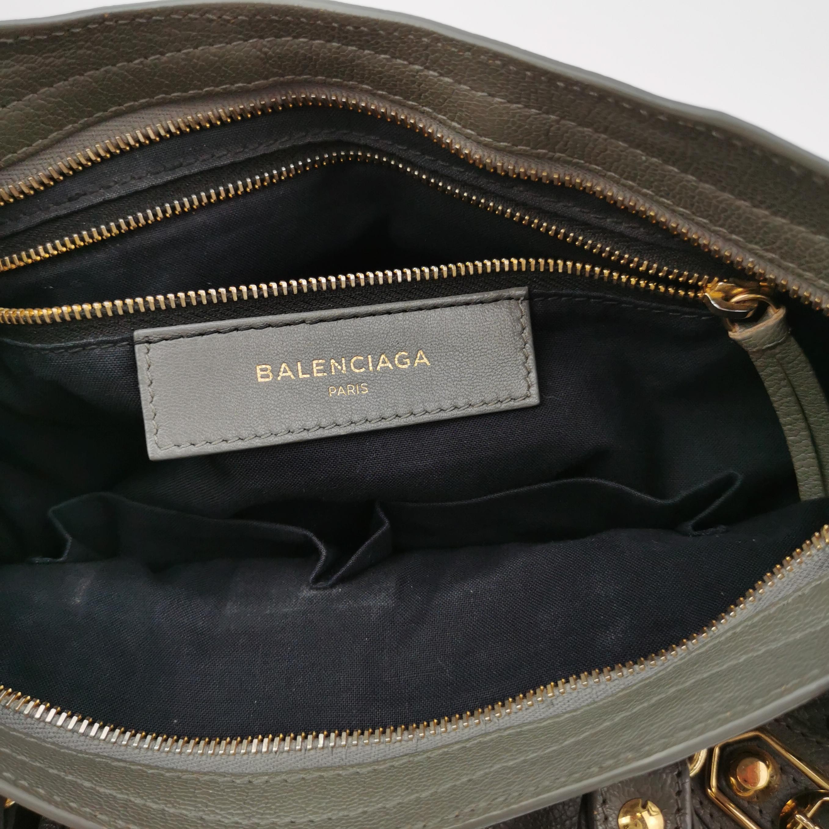 Balenciaga Neo Classic City Bag Leather Small — photo 9 of 18