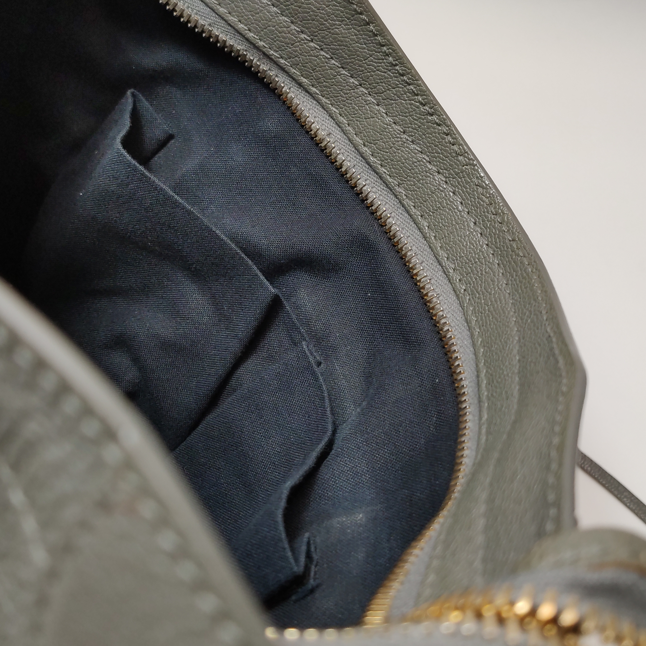 Balenciaga Neo Classic City Bag Leather Small — photo 10 of 18