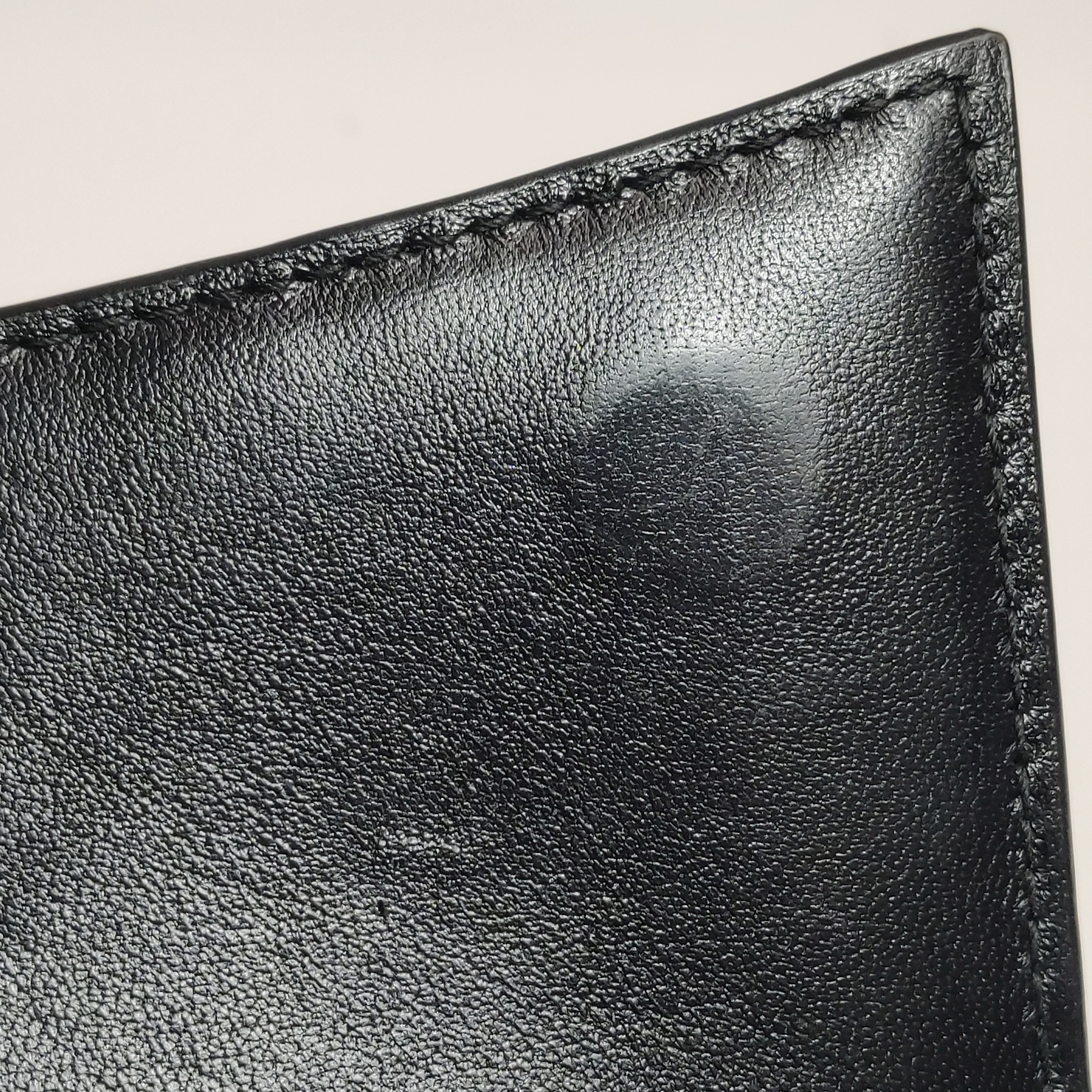 Balenciaga Hourglass Chain Wallet Crocodile Embossed Leather — photo 11 of 15
