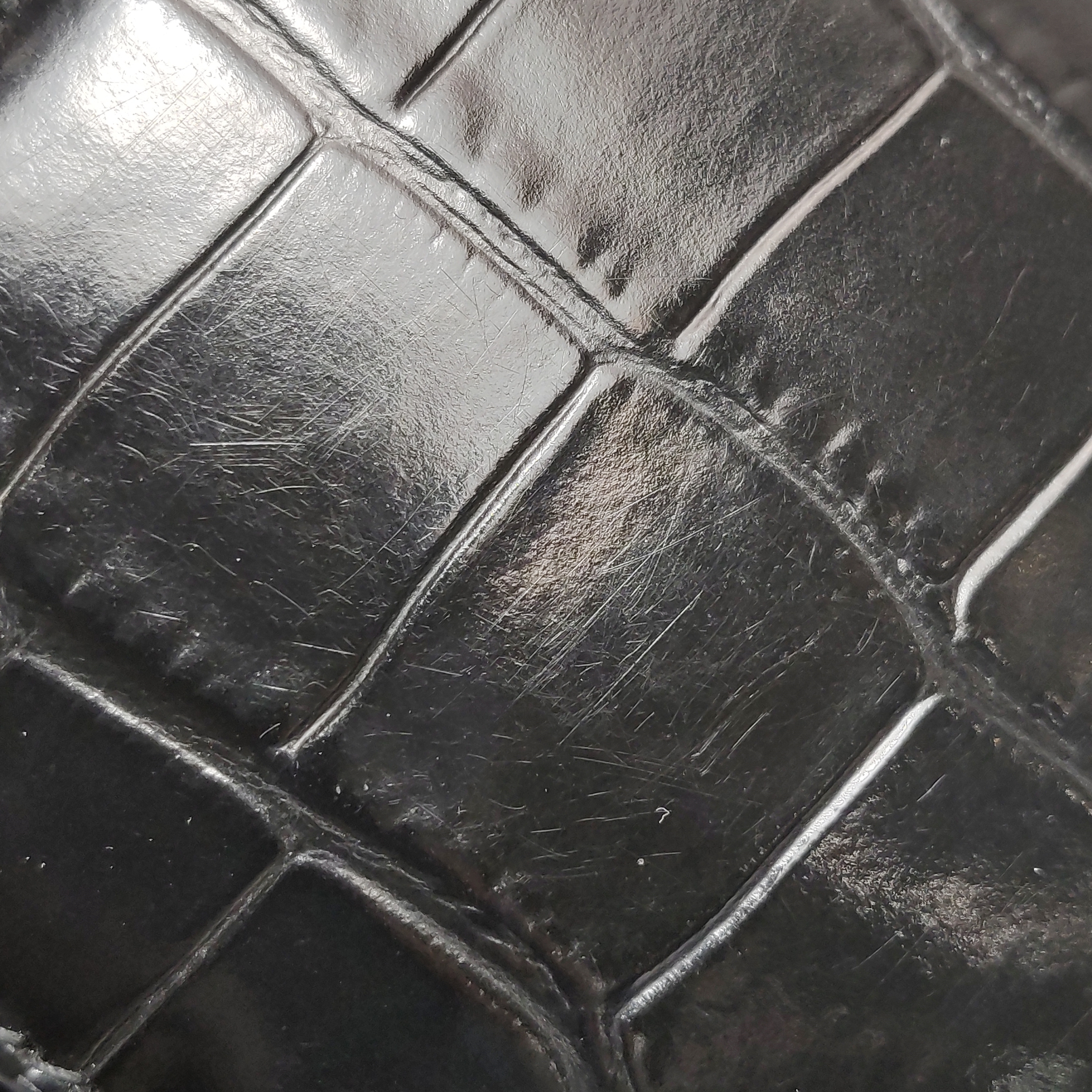 Balenciaga Hourglass Chain Wallet Crocodile Embossed Leather — photo 9 of 15