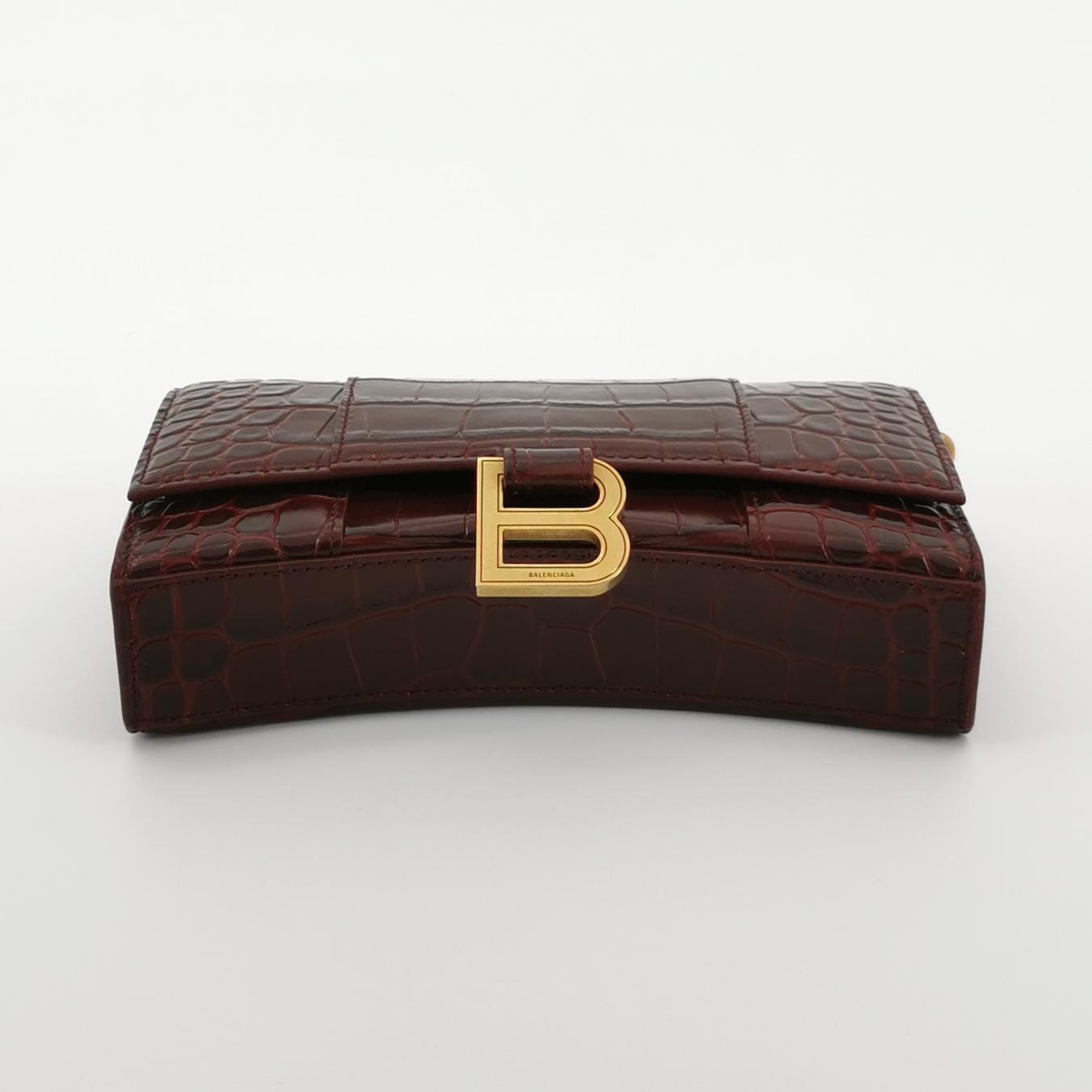 Balenciaga Hourglass Chain Wallet Crocodile Embossed Leather — photo 5 of 15