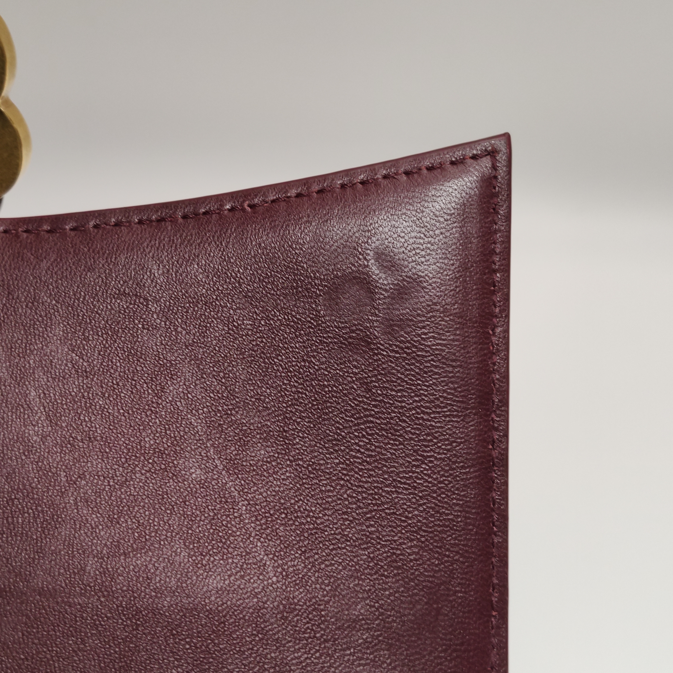 Balenciaga Hourglass Chain Wallet Crocodile Embossed Leather — photo 10 of 15