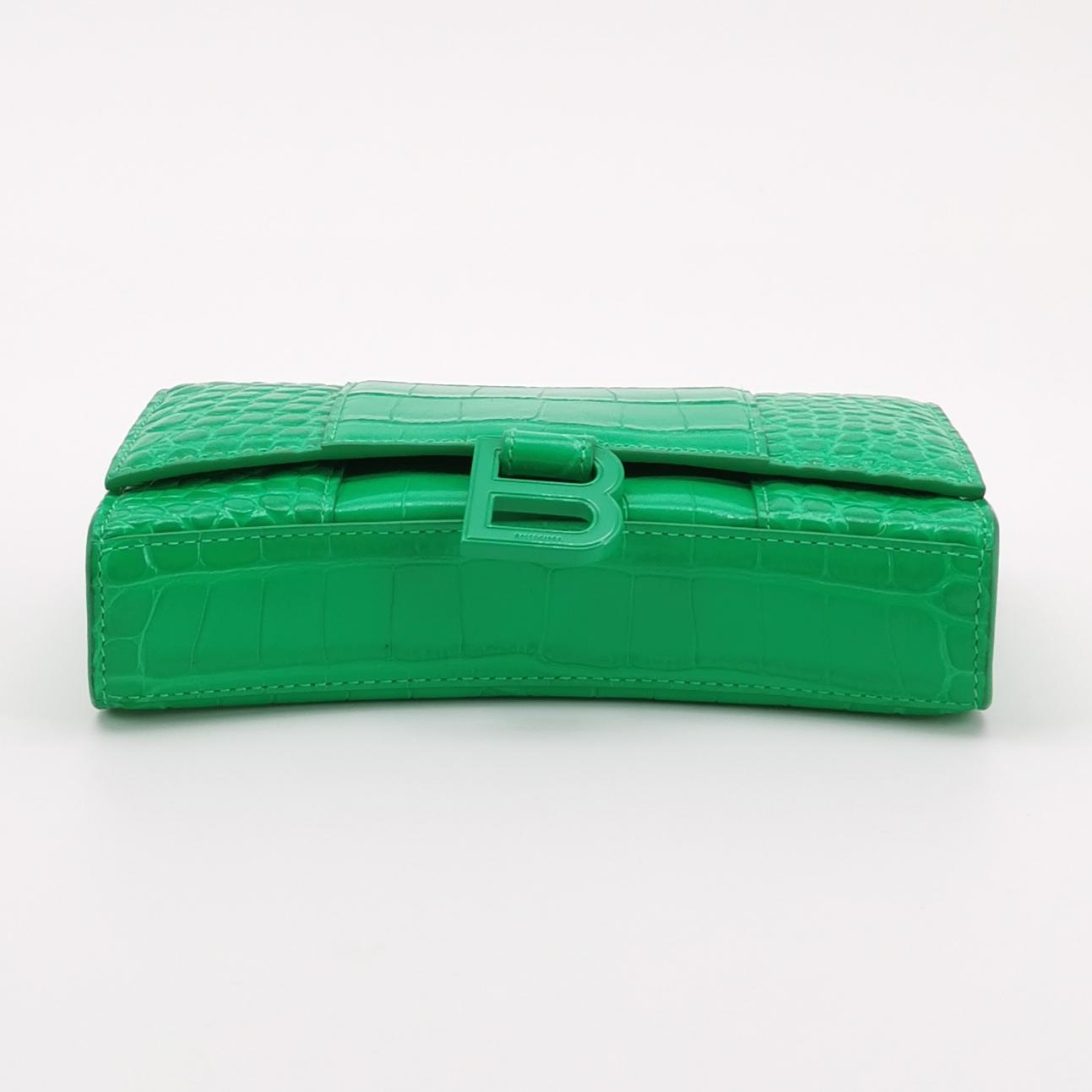 Balenciaga Hourglass Chain Wallet Crocodile Embossed Leather — photo 6 of 14