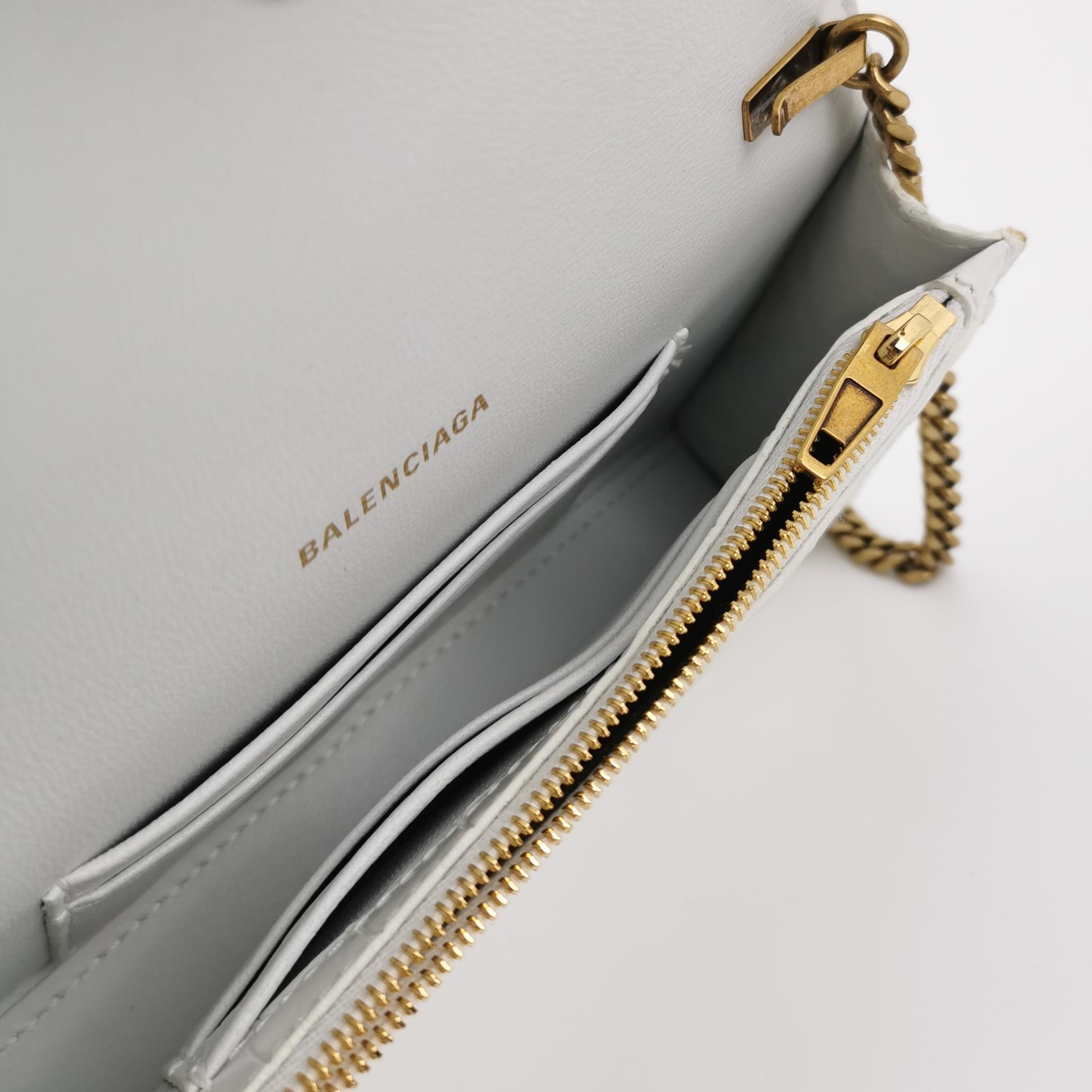 Balenciaga Hourglass Chain Wallet Crocodile Embossed Leather — photo 7 of 19