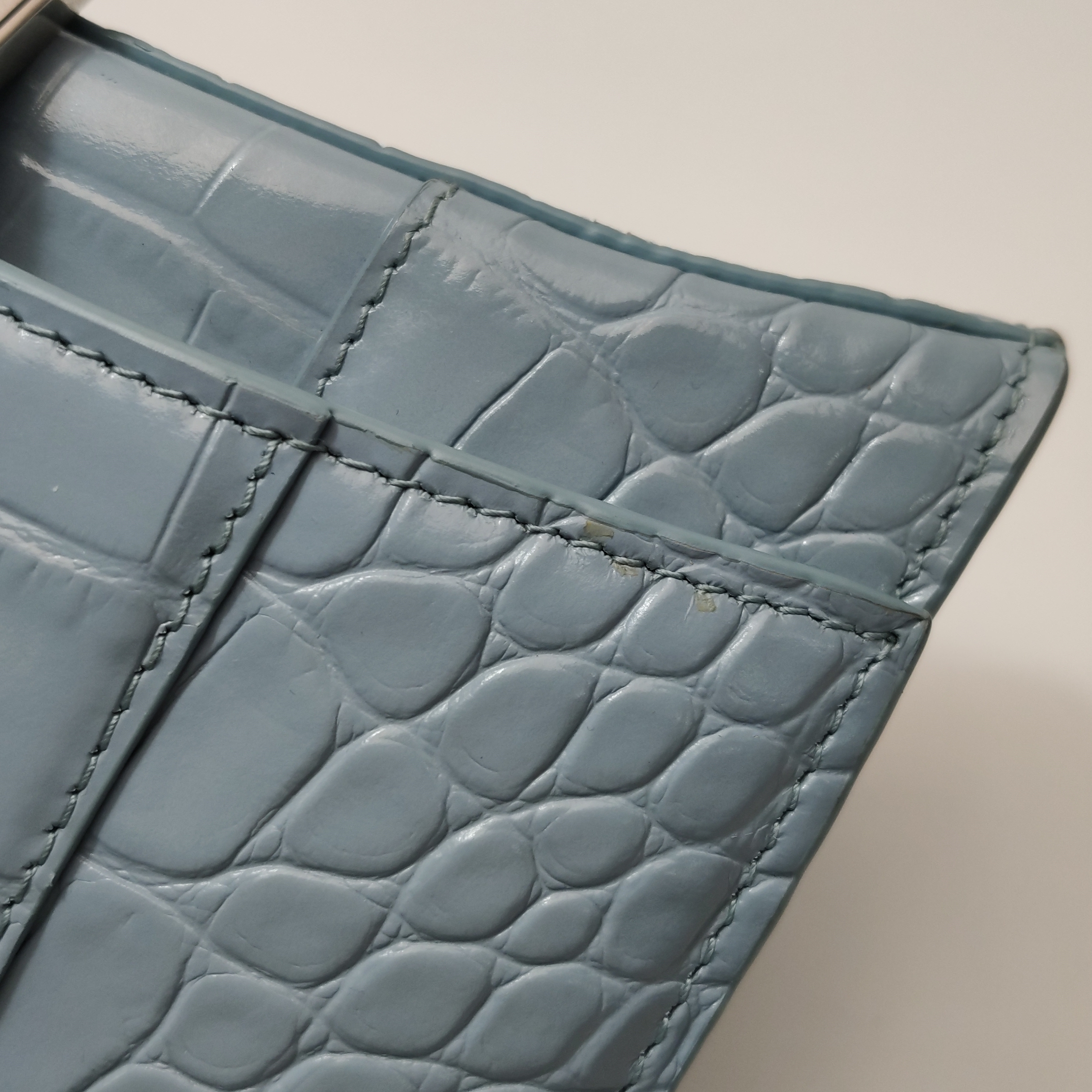 Balenciaga Hourglass Chain Wallet Crocodile Embossed Leather — photo 11 of 17