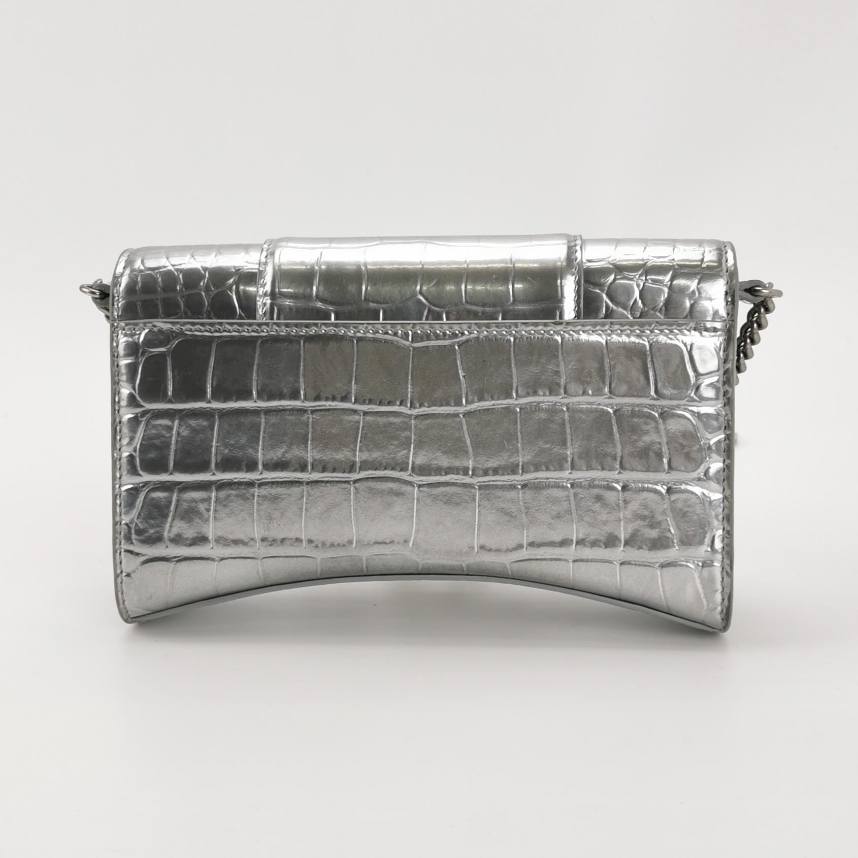 Balenciaga Hourglass Chain Wallet Crocodile Embossed Leather — photo 5 of 19