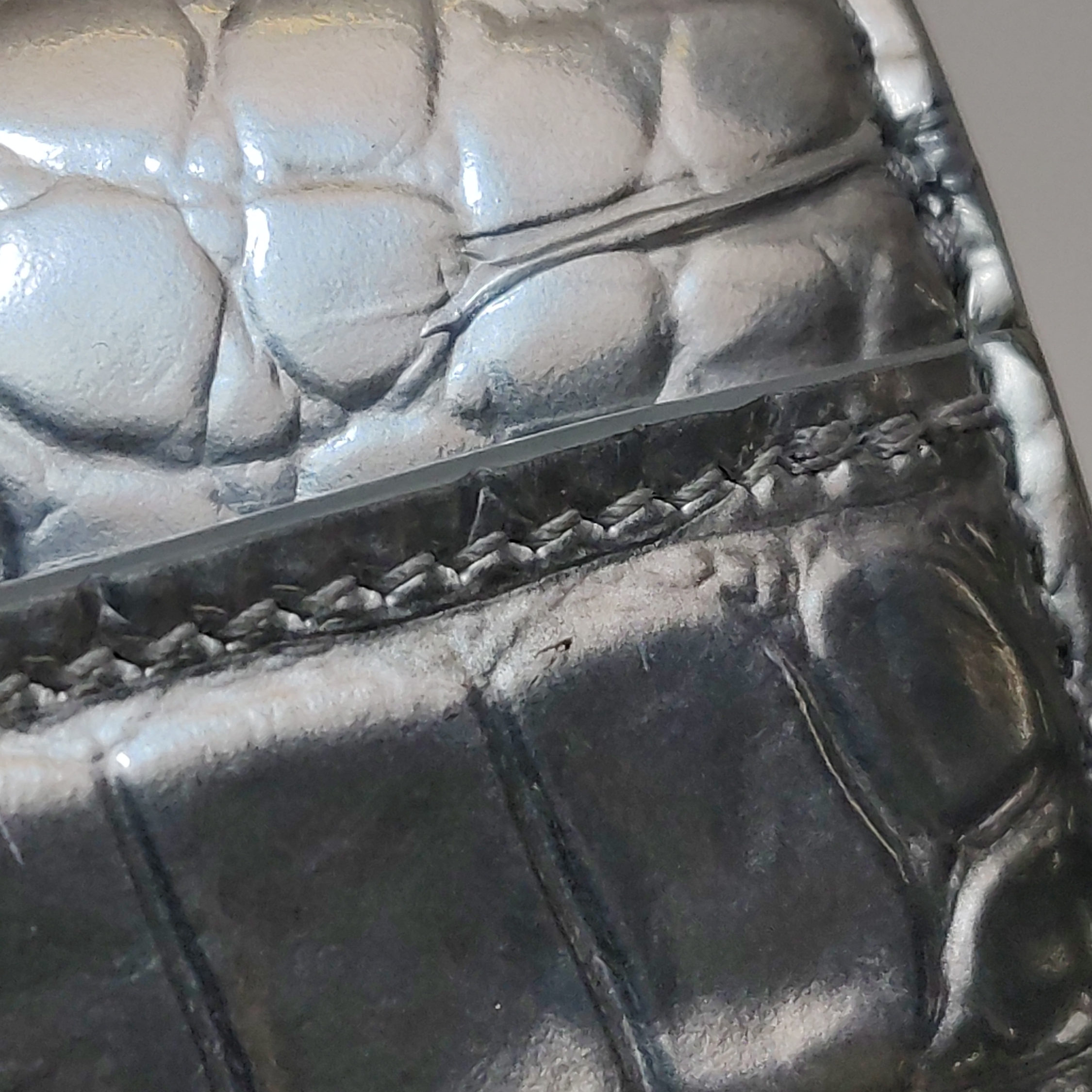 Balenciaga Hourglass Chain Wallet Crocodile Embossed Leather — photo 13 of 19