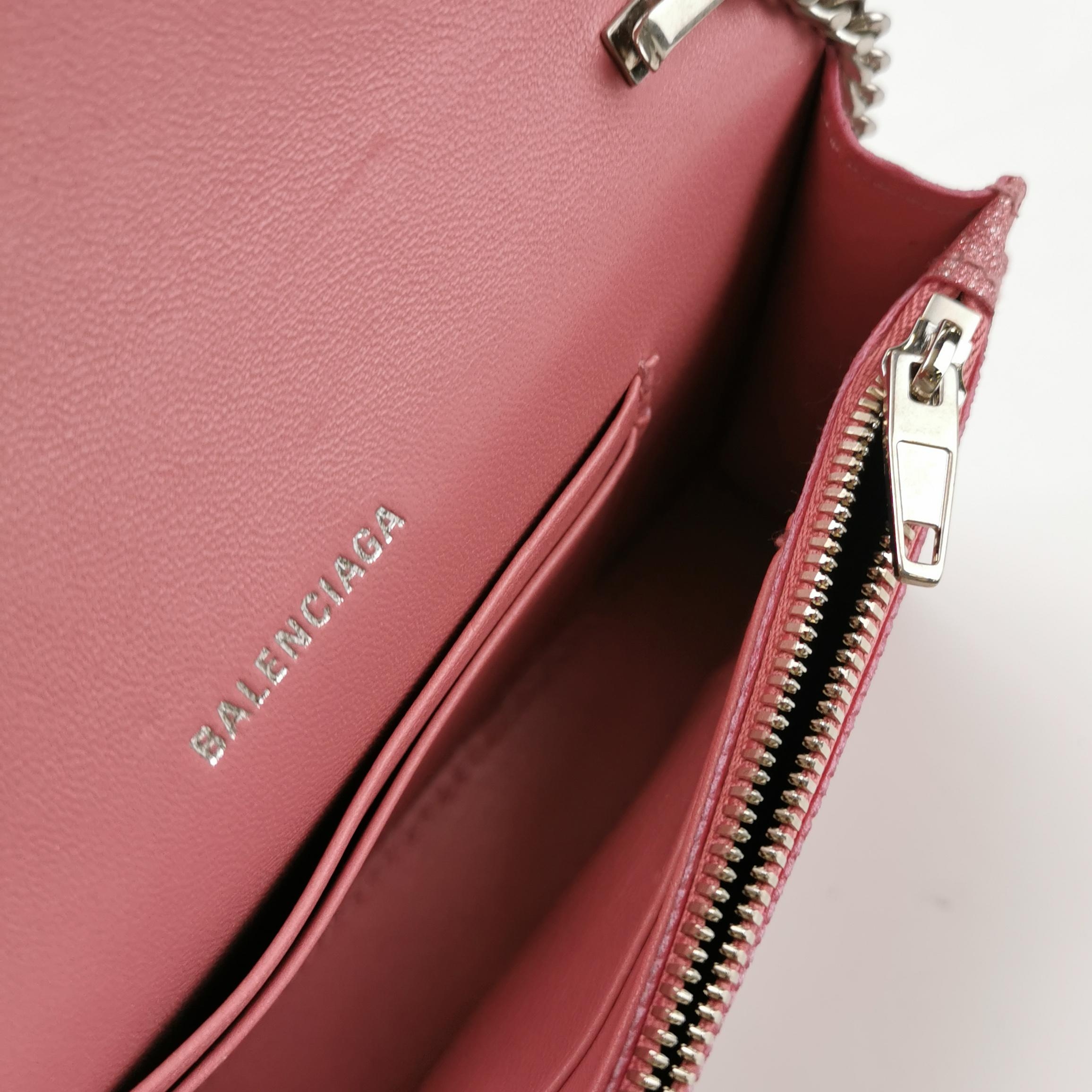 Balenciaga Hourglass Chain Wallet Glitter Leather — photo 6 of 9