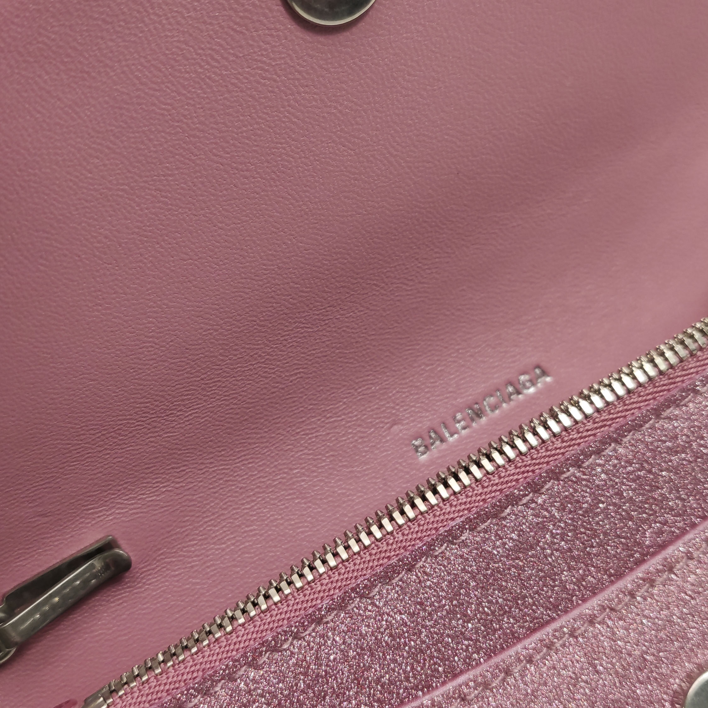 Balenciaga Hourglass Chain Wallet Glitter Leather — photo 9 of 9