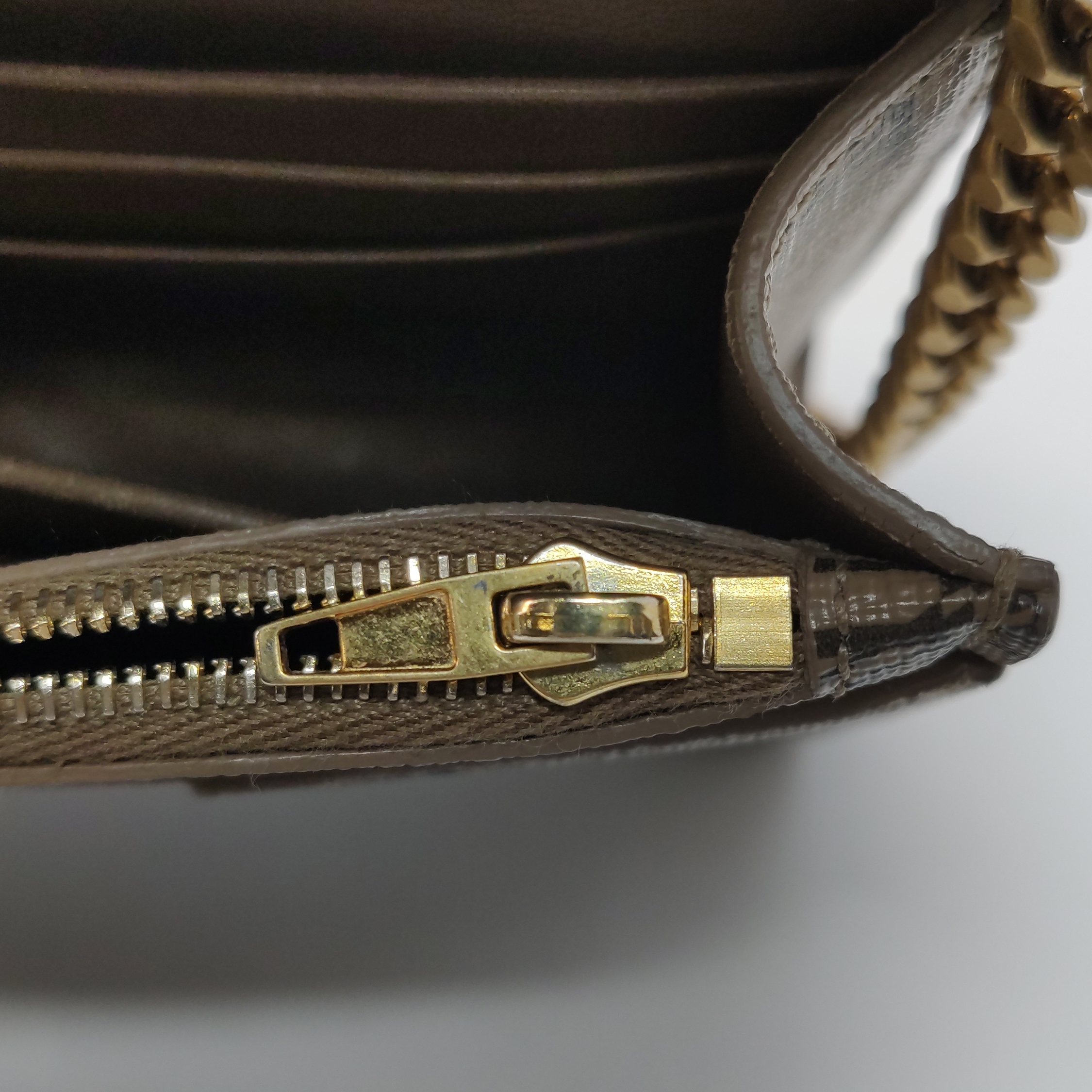 Balenciaga Hourglass Chain Wallet BB Monogram — photo 8 of 16