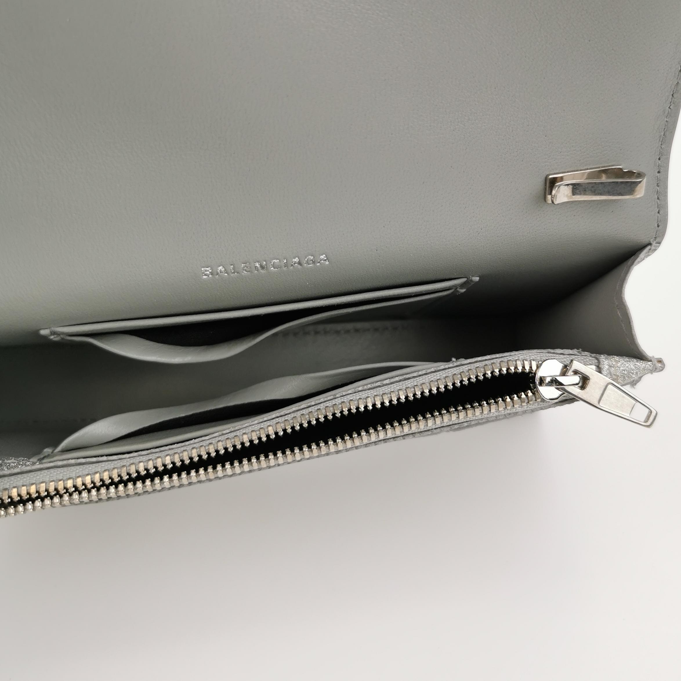 Balenciaga Hourglass Chain Wallet Glitter Leather — photo 7 of 15