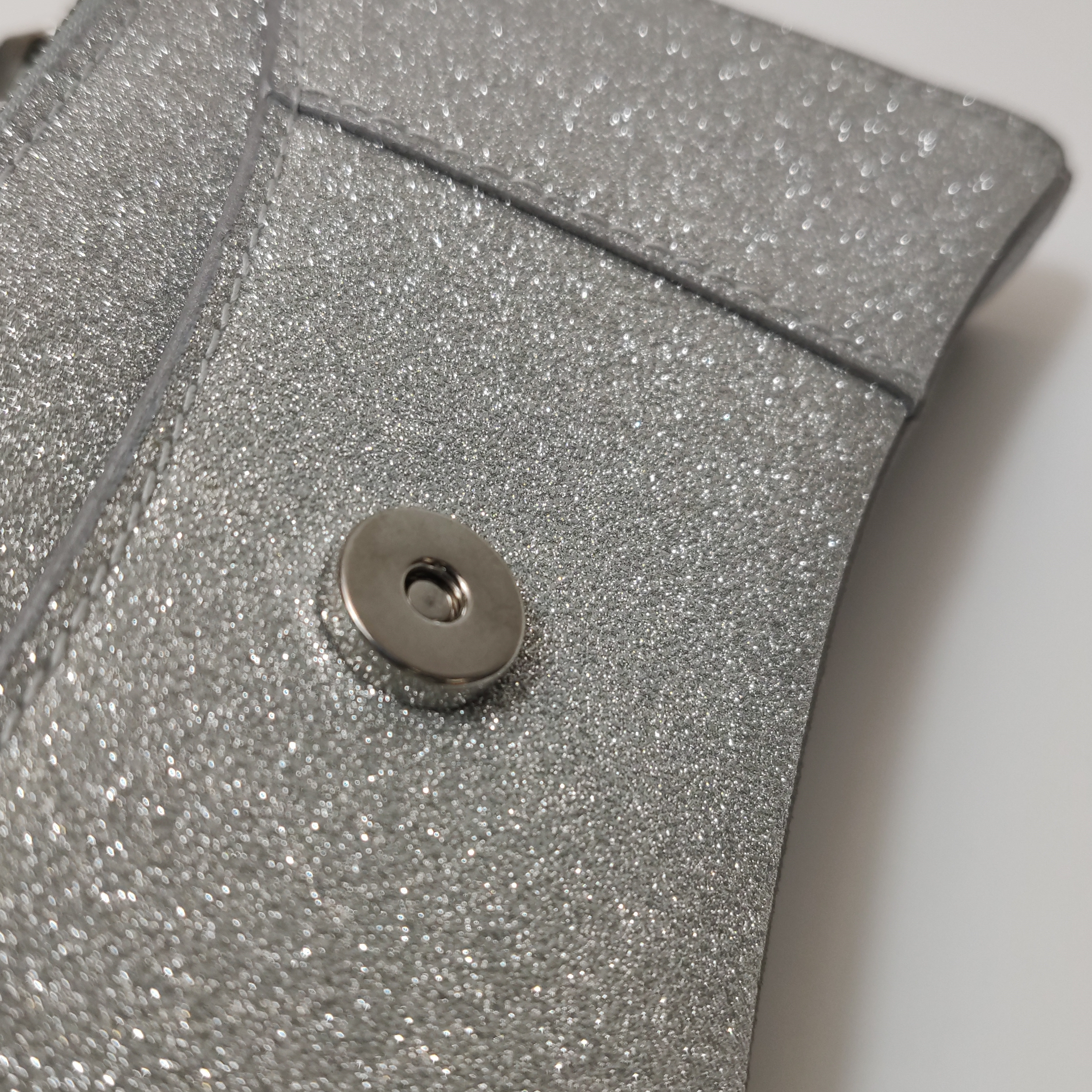 Balenciaga Hourglass Chain Wallet Glitter Leather — photo 10 of 15