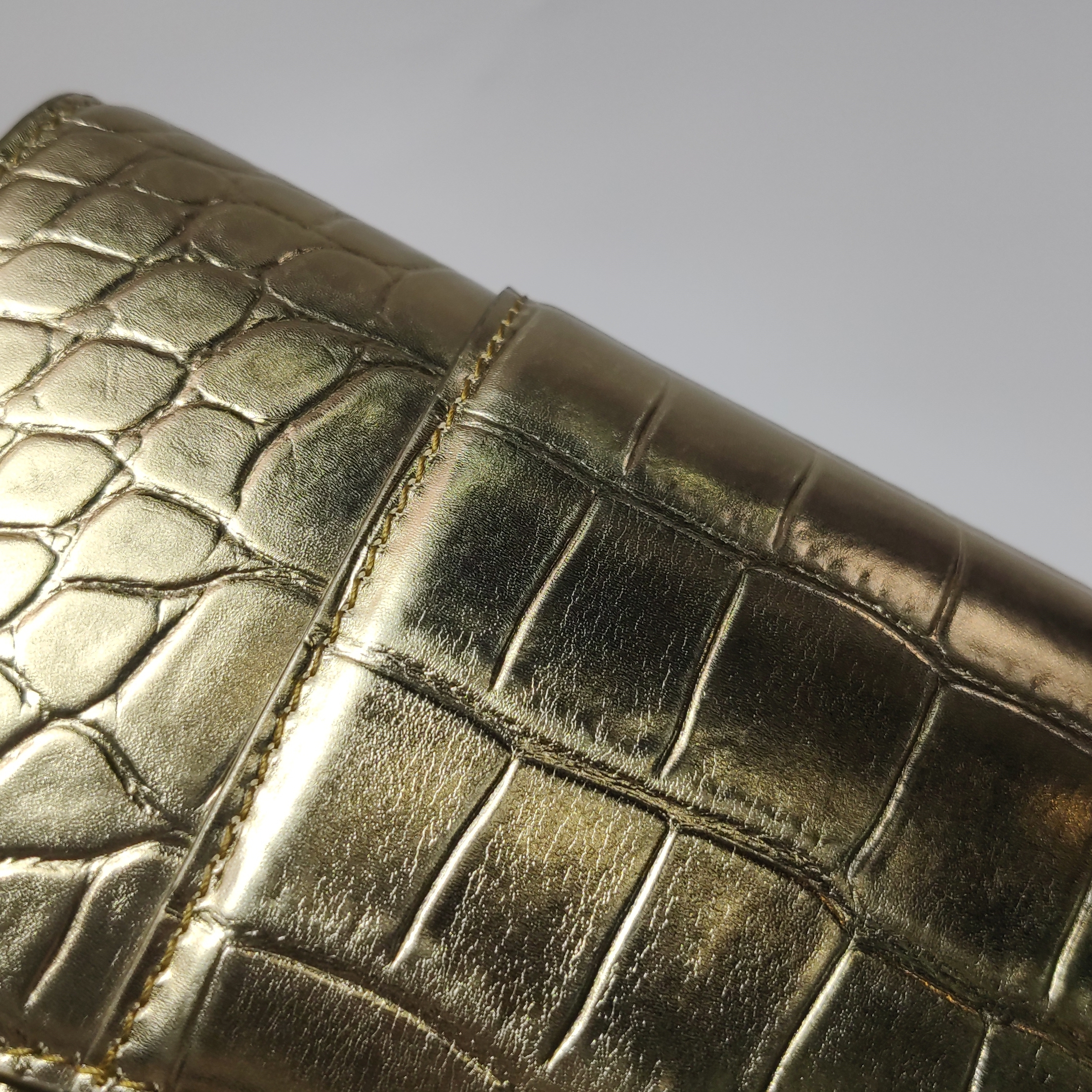 Balenciaga Hourglass Chain Wallet Crocodile Embossed Leather — photo 11 of 20