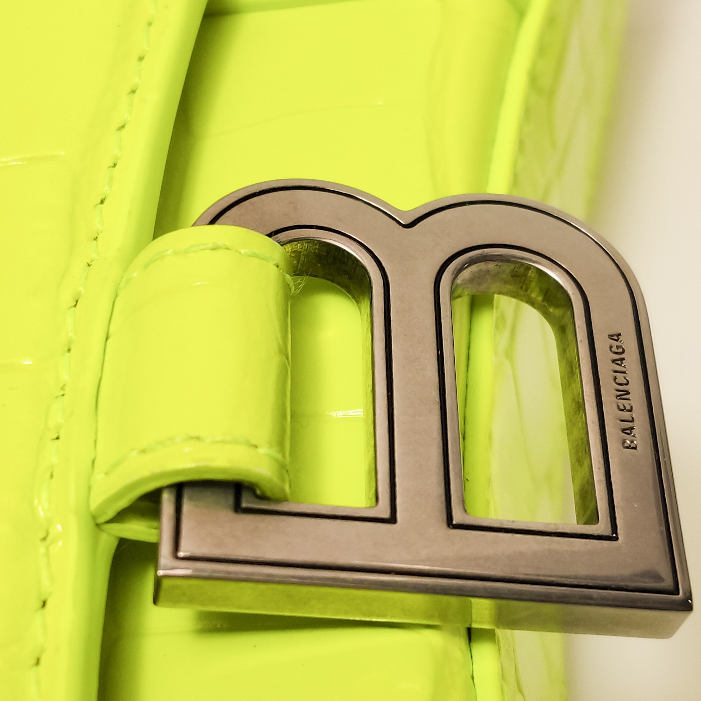 Balenciaga Hourglass Chain Wallet Crocodile Embossed Leather — photo 9 of 18