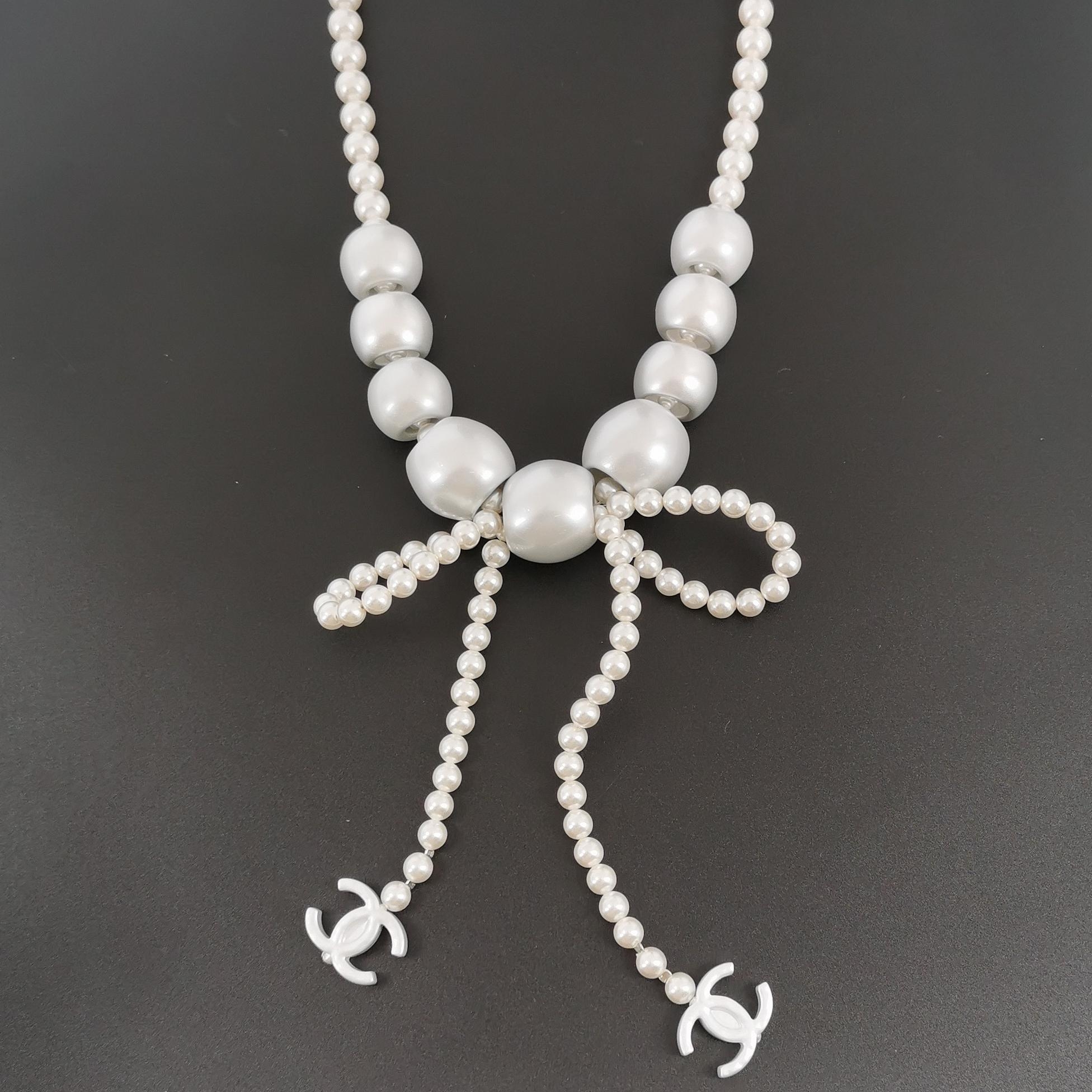 Chanel CC Logo Pendant Necklace Sterling Silver — photo 3 of 8