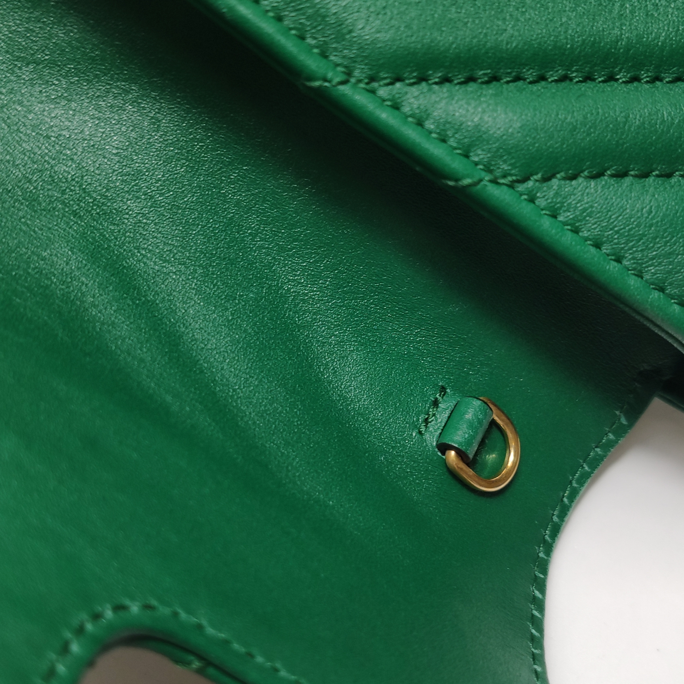 Gucci GG Marmont Flap Bag Matelasse Leather Super Mini — photo 11 of 21