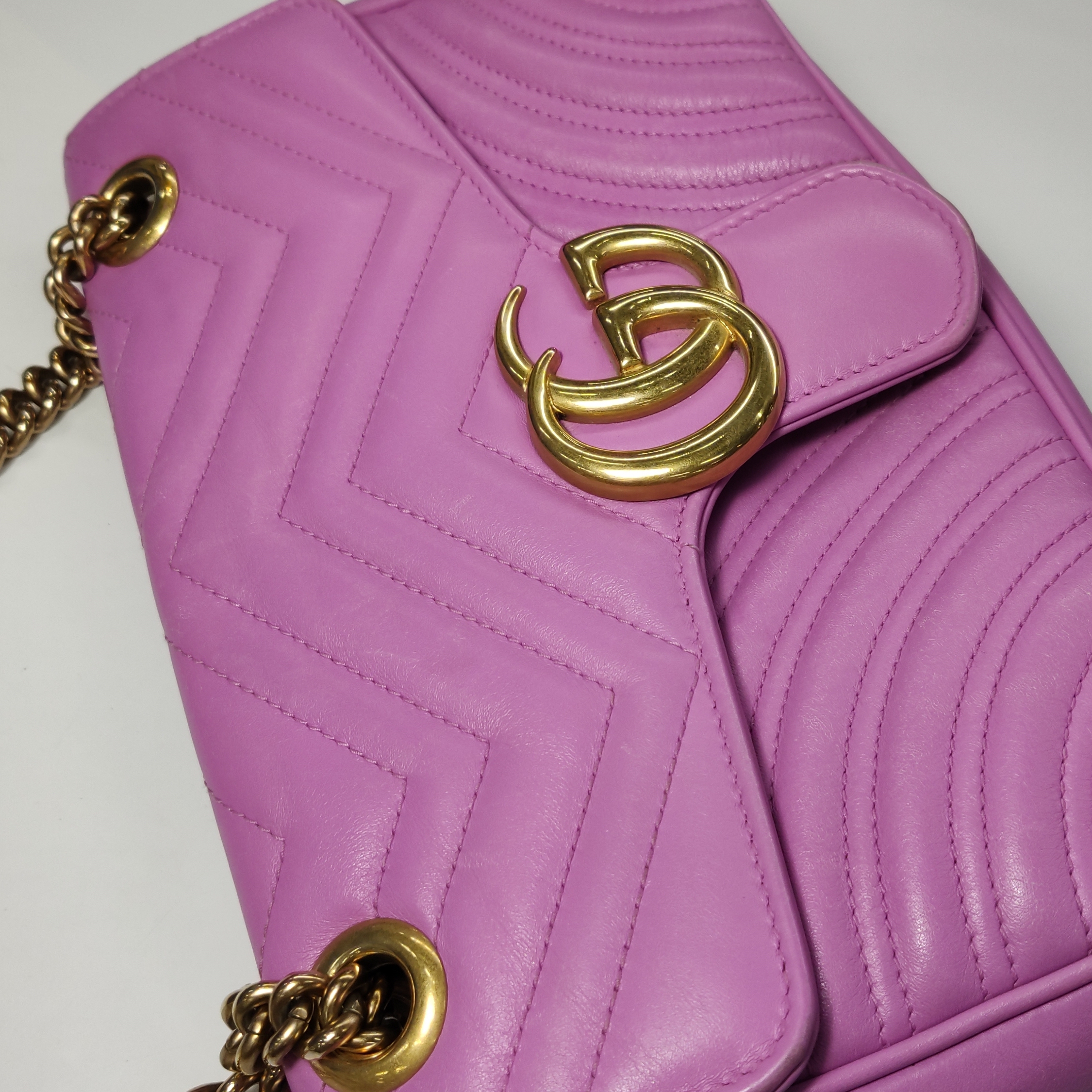 Gucci GG Marmont Flap Bag Matelasse Leather Small — photo 7 of 23