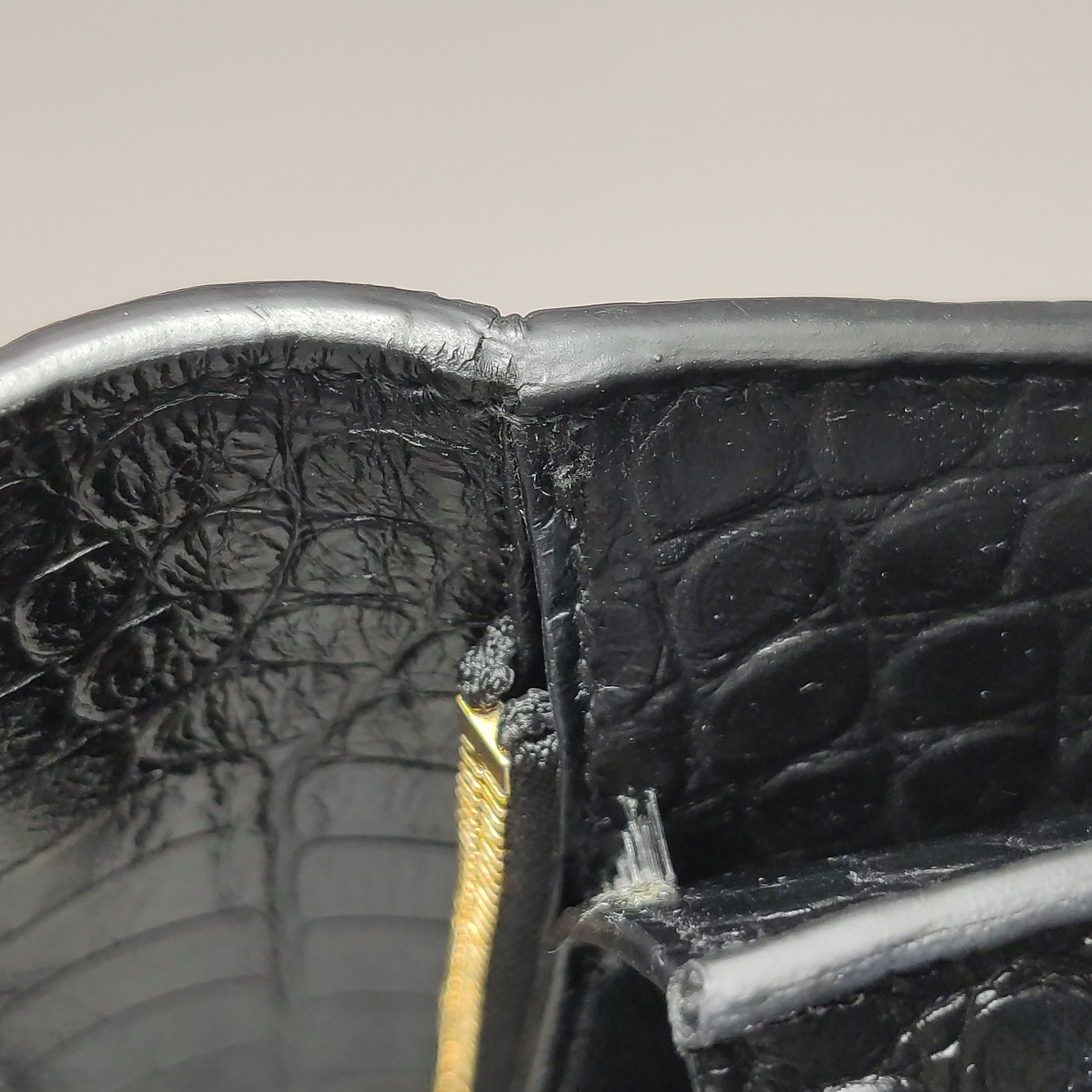 Balenciaga Gossip Flap Bag Crocodile Embossed Leather Small — photo 21 of 22