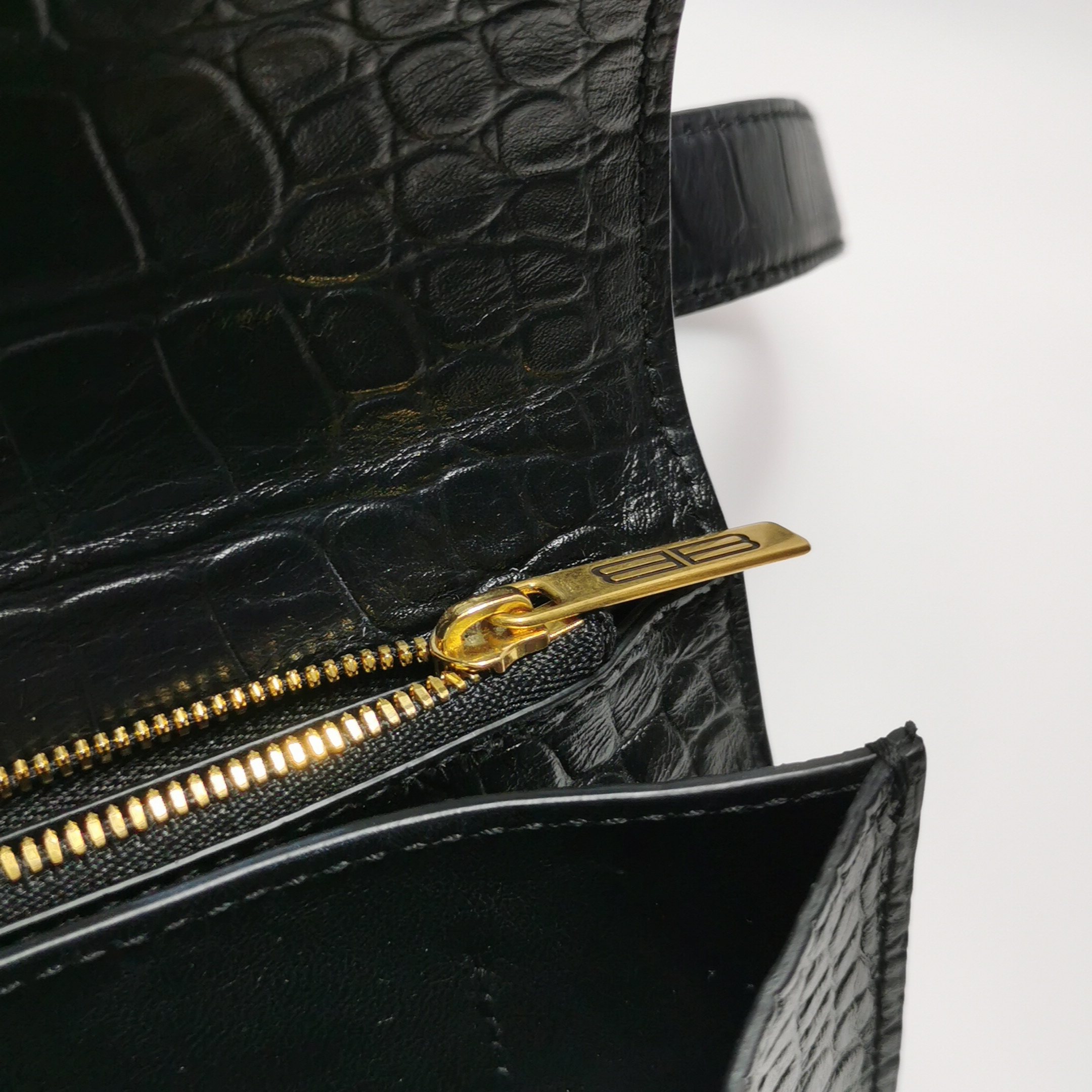 Balenciaga Gossip Flap Bag Crocodile Embossed Leather Small — photo 13 of 15