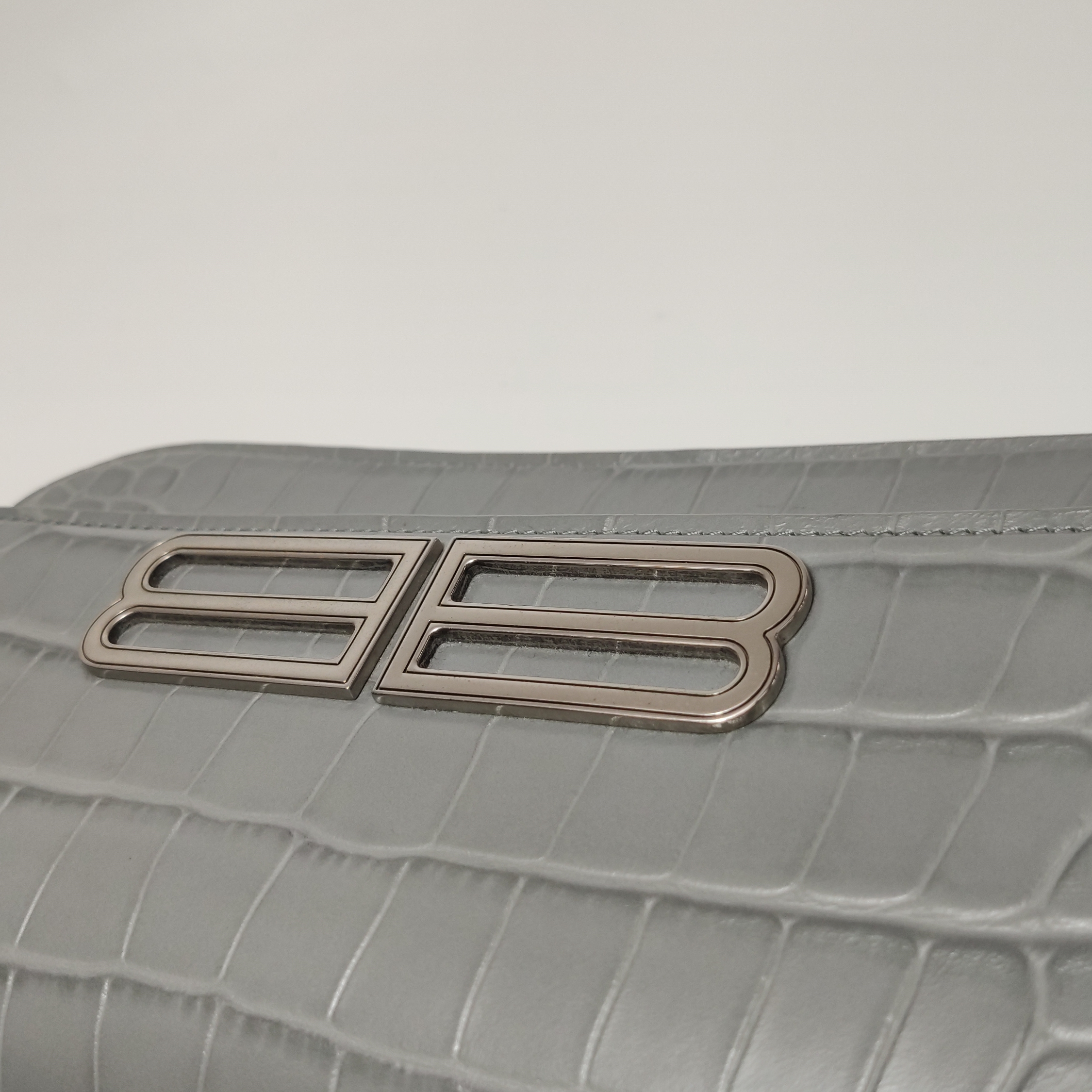 Balenciaga Gossip Flap Bag Crocodile Embossed Leather Small — photo 15 of 18