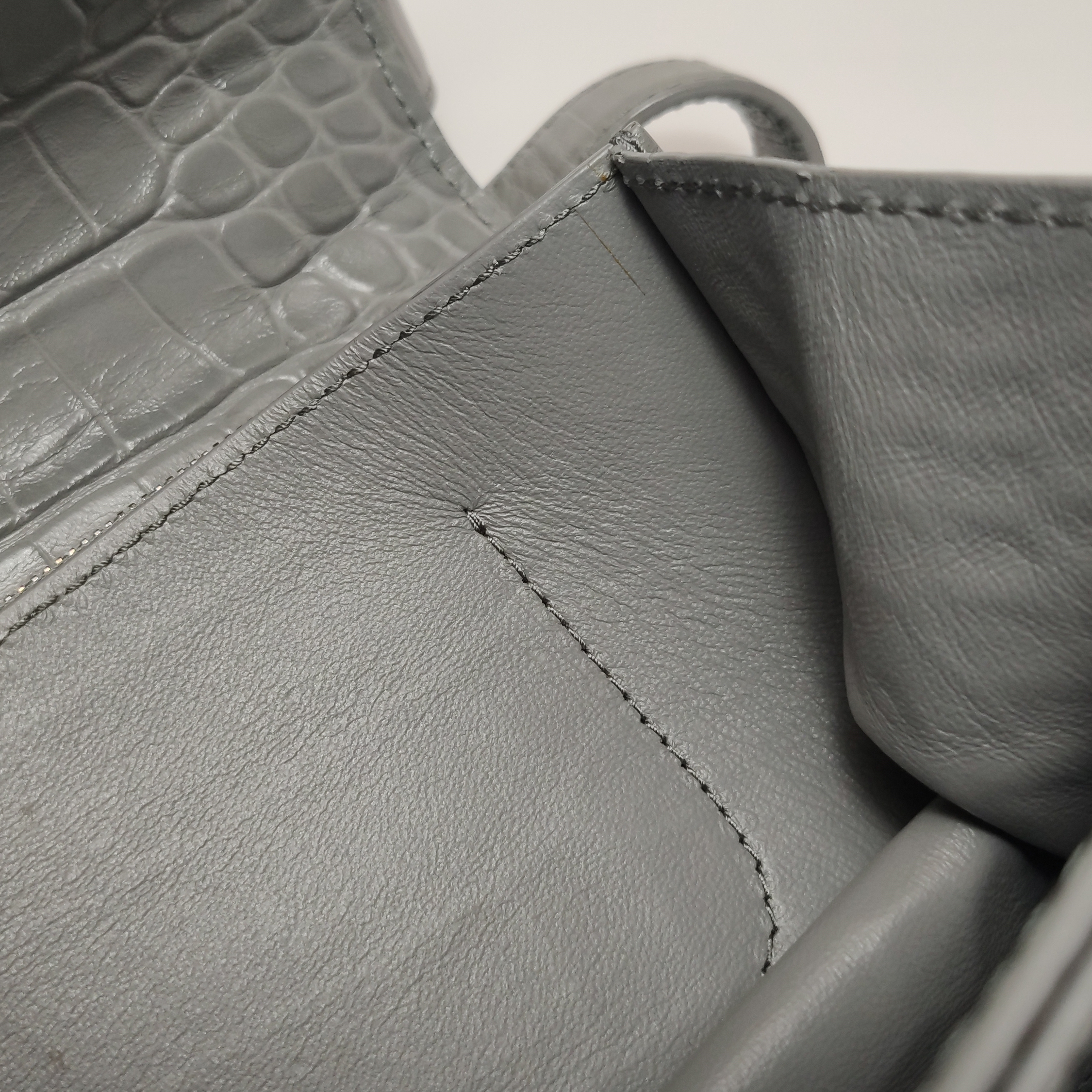 Balenciaga Gossip Flap Bag Crocodile Embossed Leather Small — photo 9 of 18