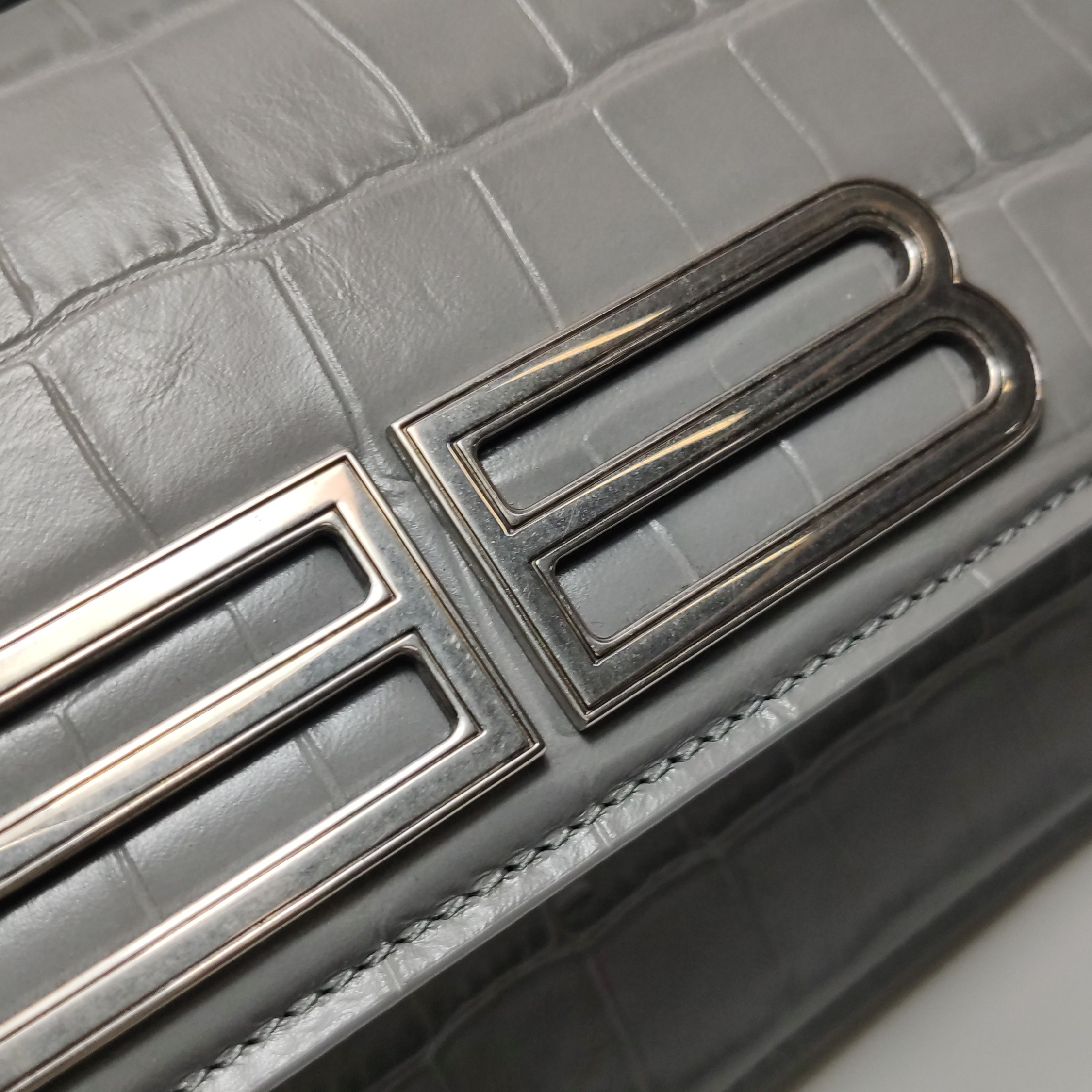 Balenciaga Gossip Flap Bag Crocodile Embossed Leather Small — photo 9 of 16